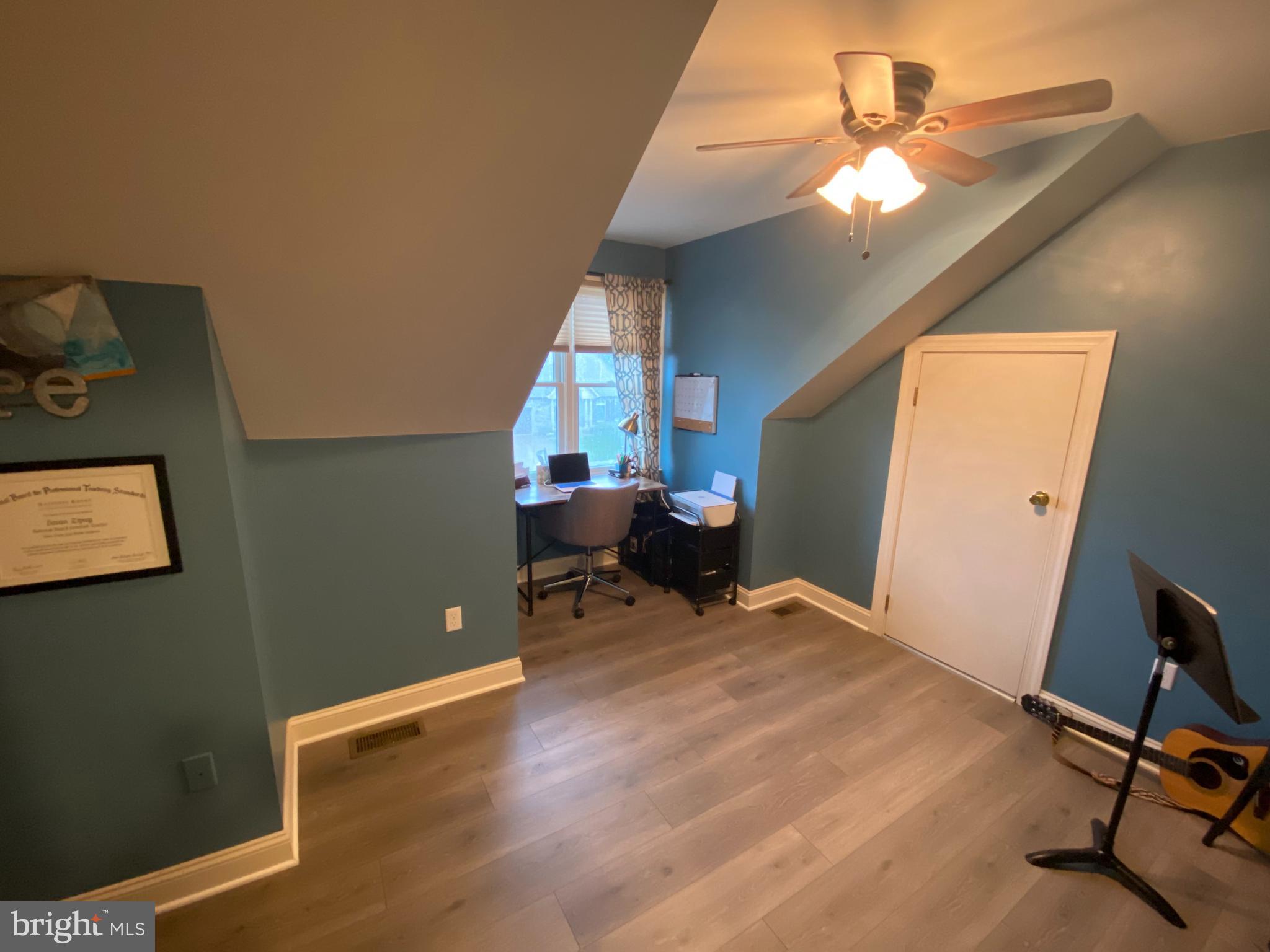 FOREST LAKES - Residential