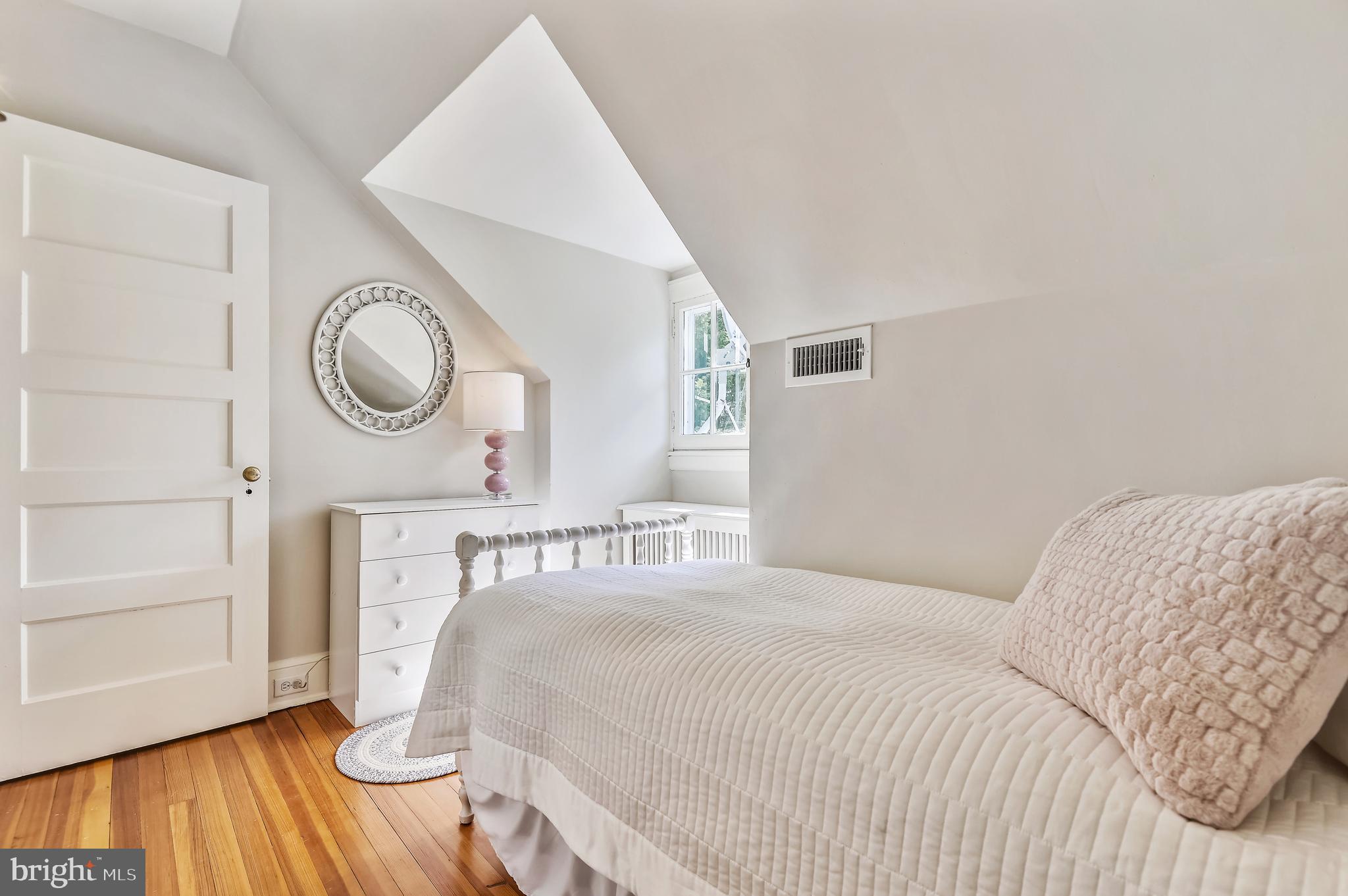 GUILFORD - Residential