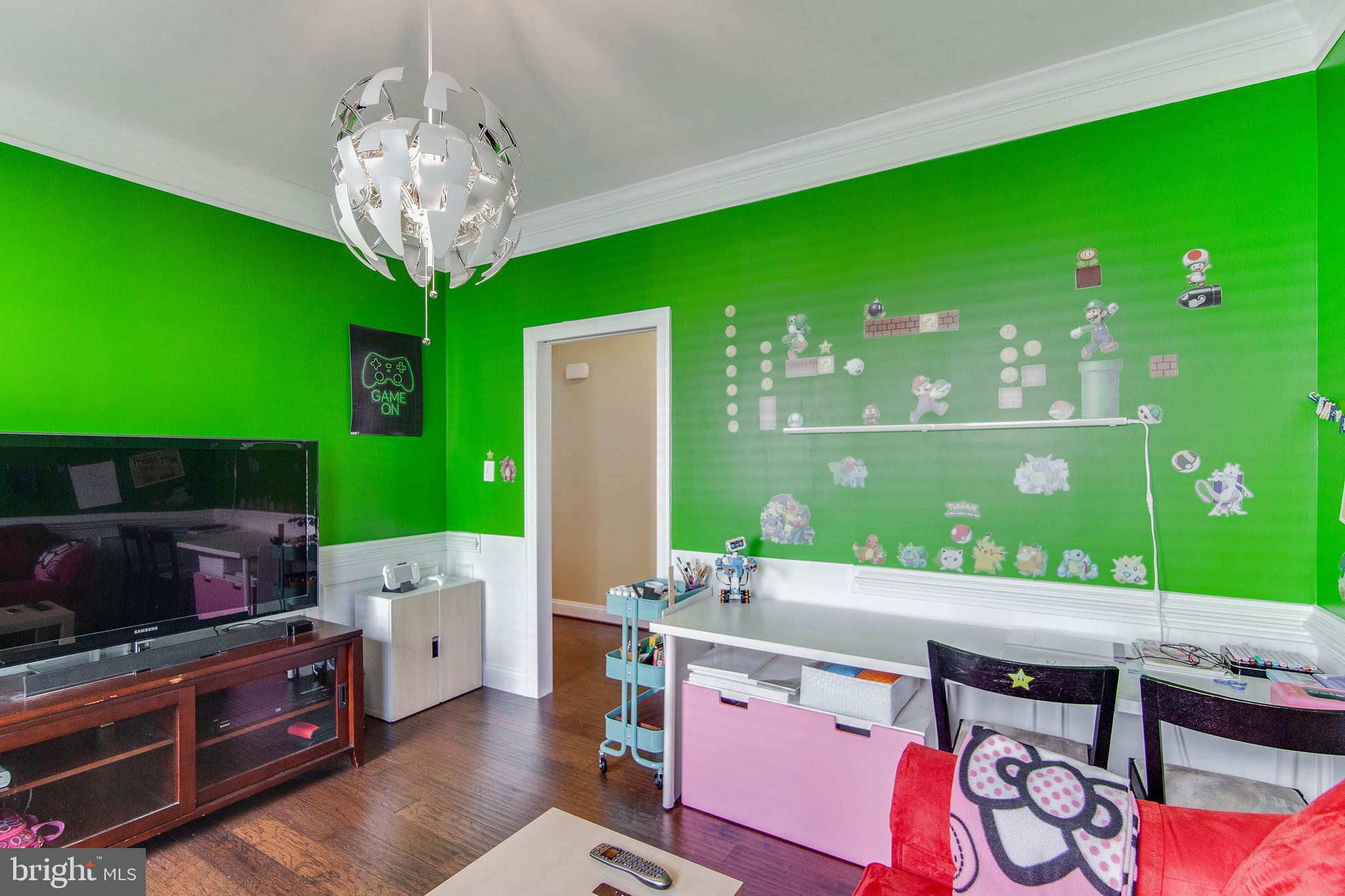 SEVEN HILLS - Residential