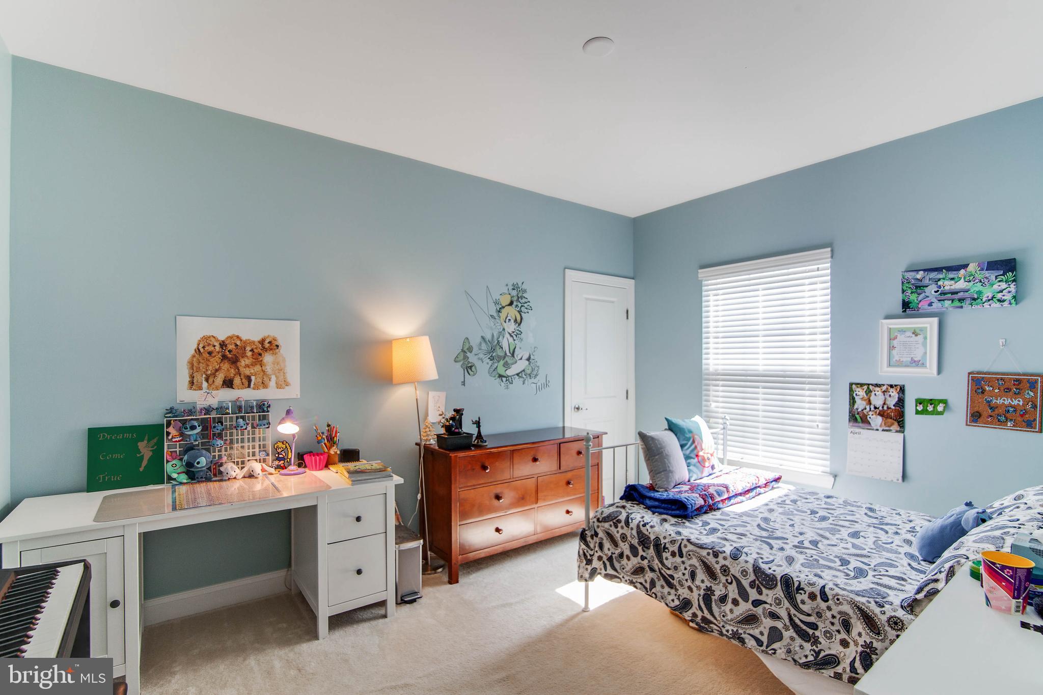 SEVEN HILLS - Residential