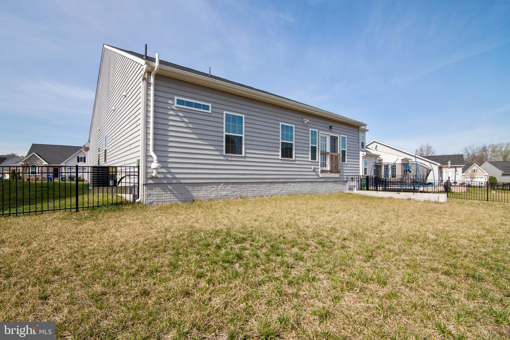 SEVEN HILLS - Residential