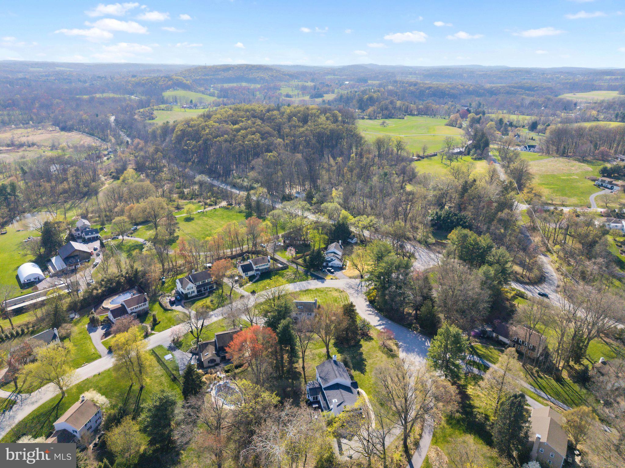 RED FOX KNOLL - Residential