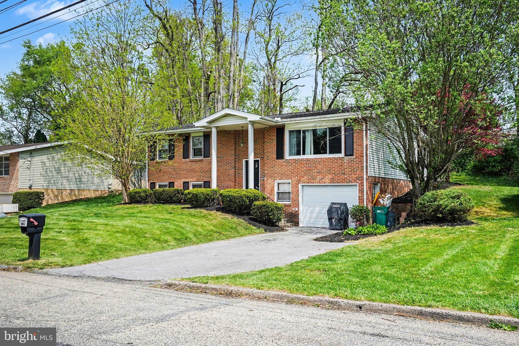 WEST CREEK HILLS - Residential