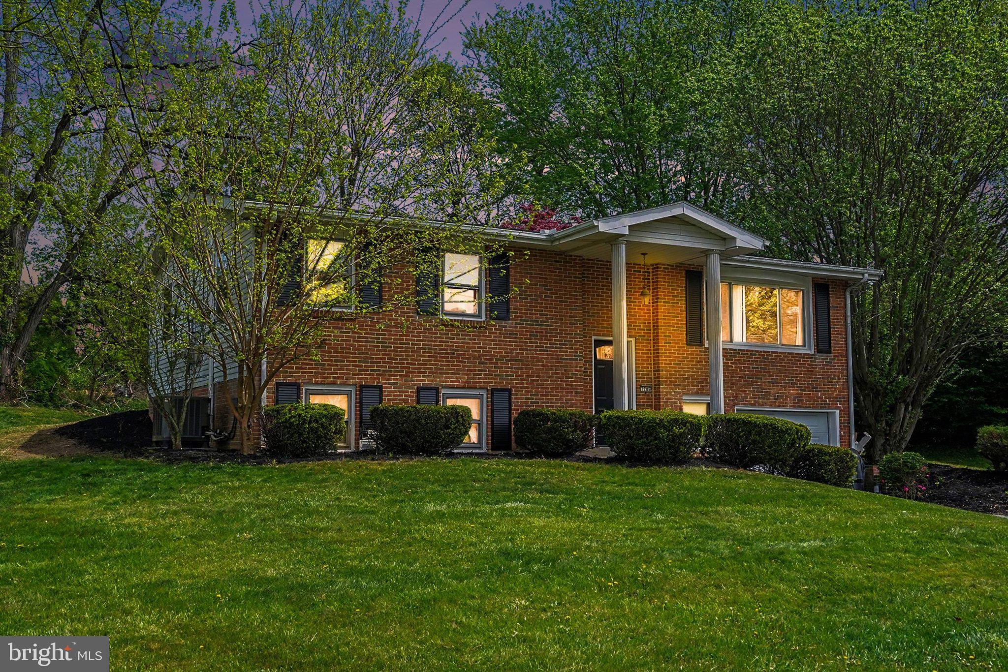 WEST CREEK HILLS - Residential