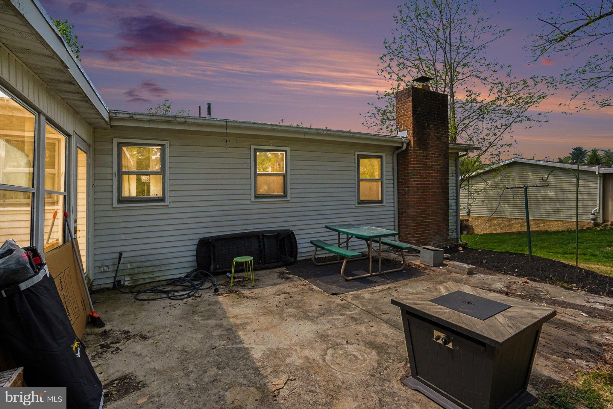 WEST CREEK HILLS - Residential