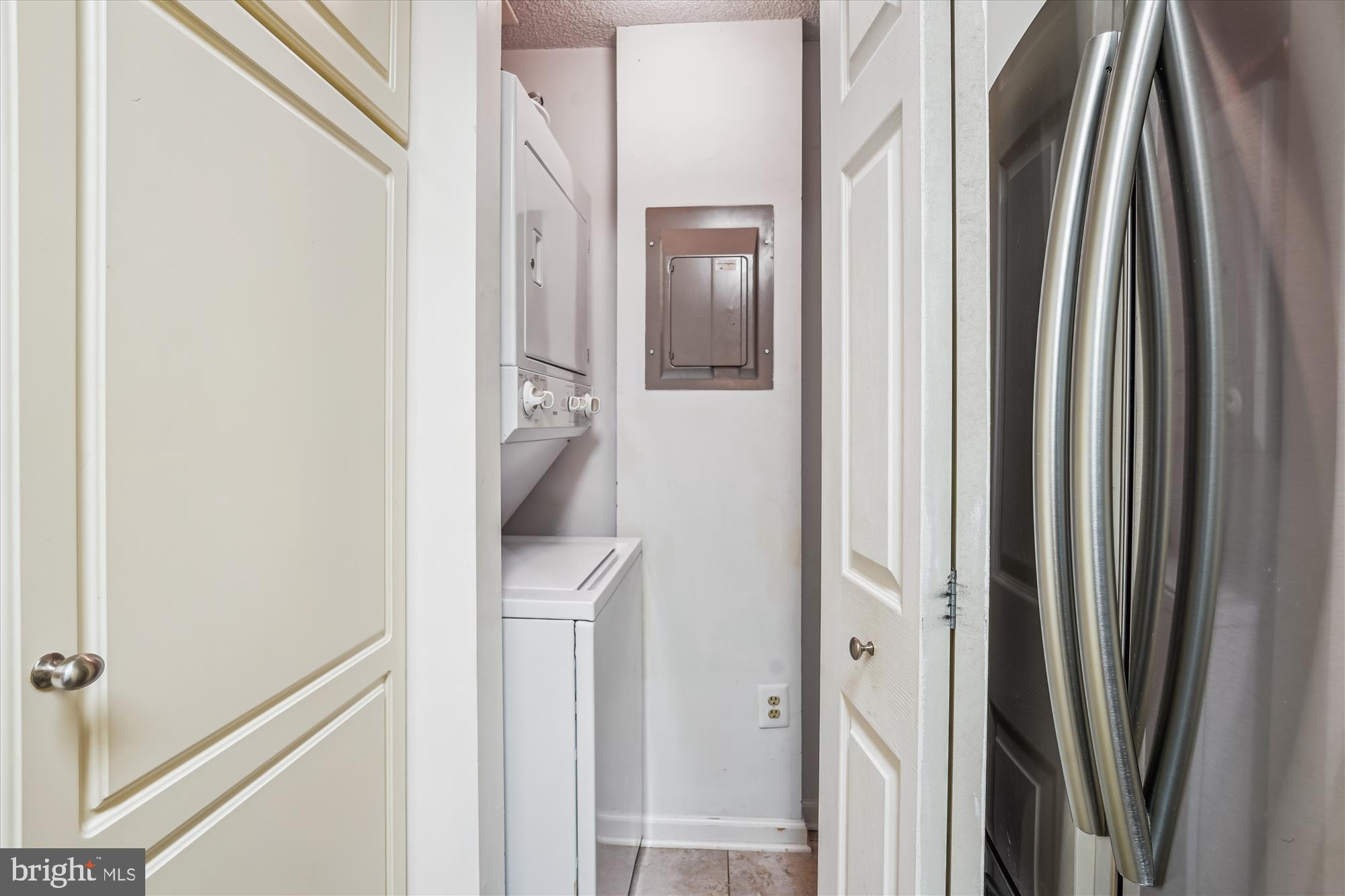 CHURCHILL VIEW - Residential