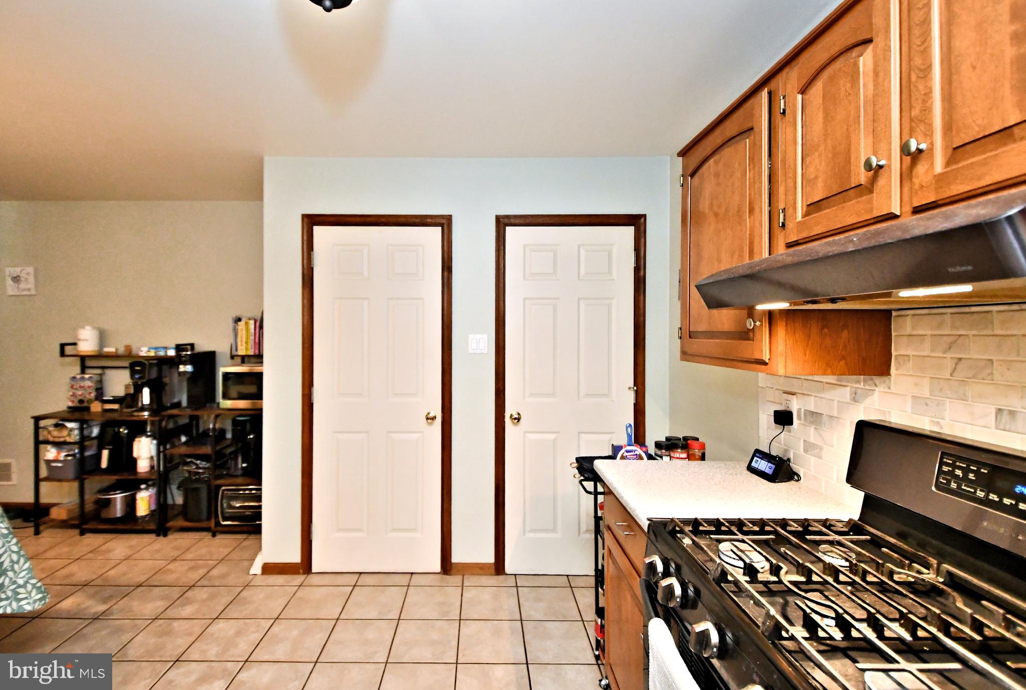 WOODLAND ACRES - Residential