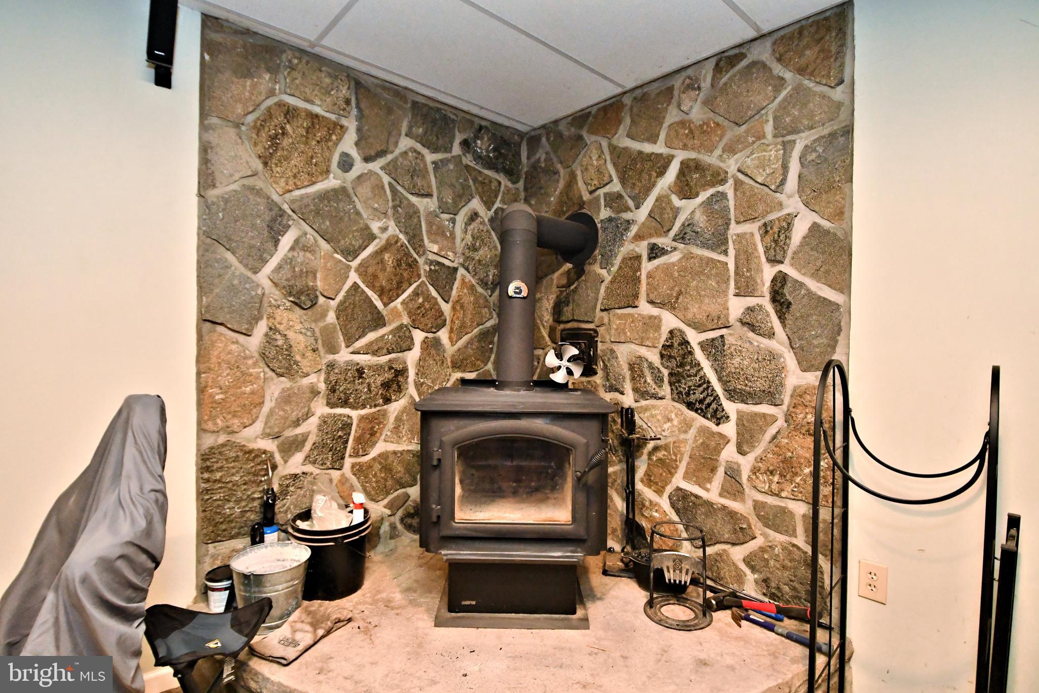 WOODLAND ACRES - Residential