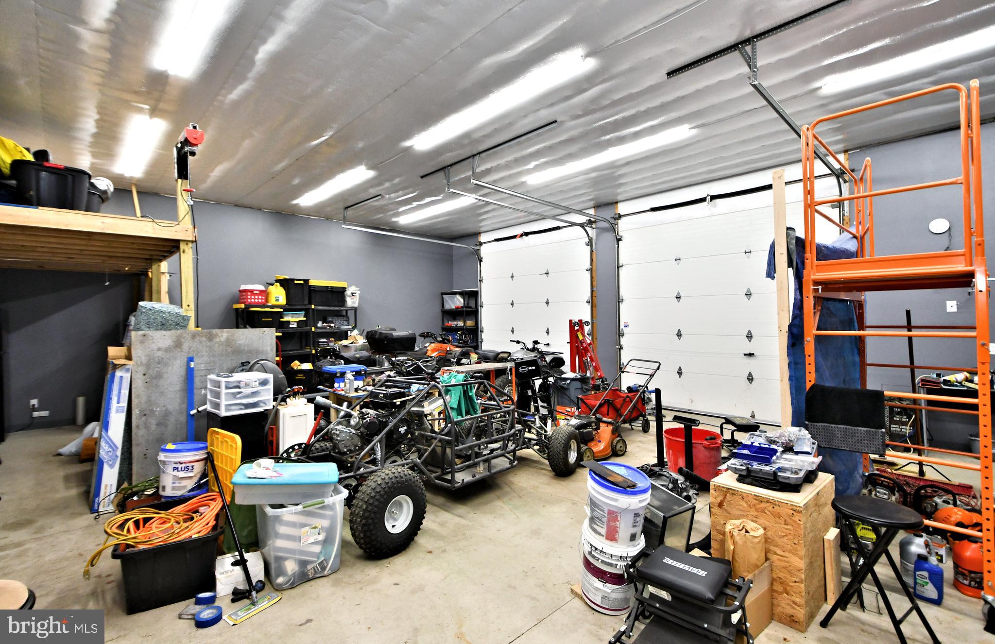 WOODLAND ACRES - Residential