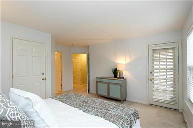 GLADE AT HUNTERS WOODS - Residential Lease