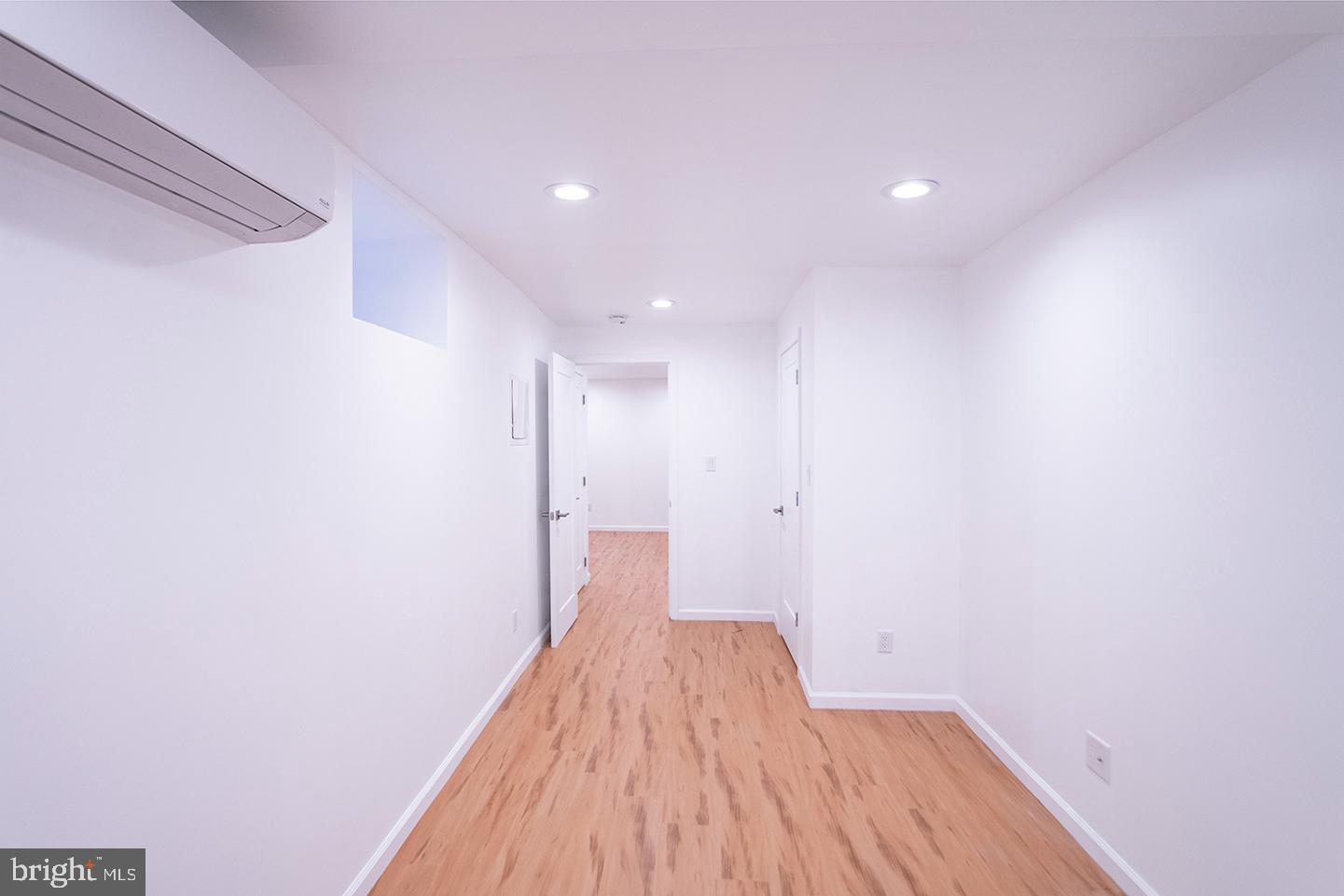 COBBS CREEK - Residential Lease