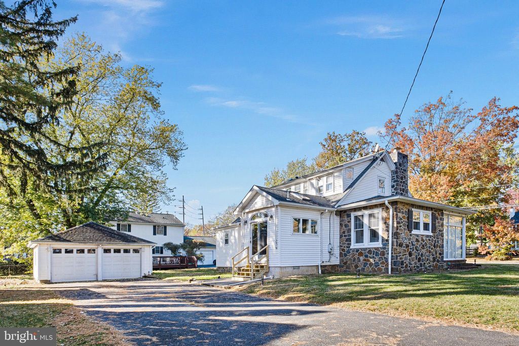 Photo of 302 Baynard Boulevard, WILMINGTON, DE 19803 (MLS # DENC2091924)