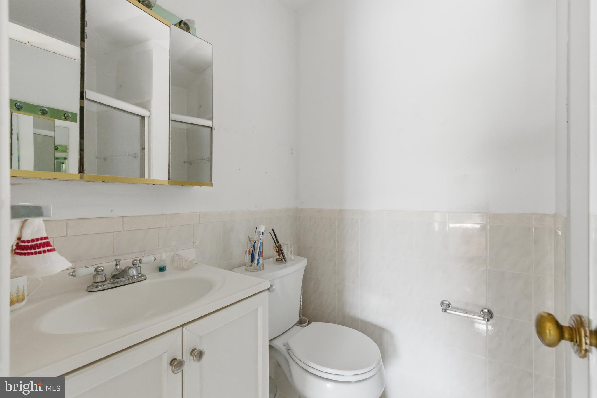 SPRINGFIELD VILLAGE - Residential