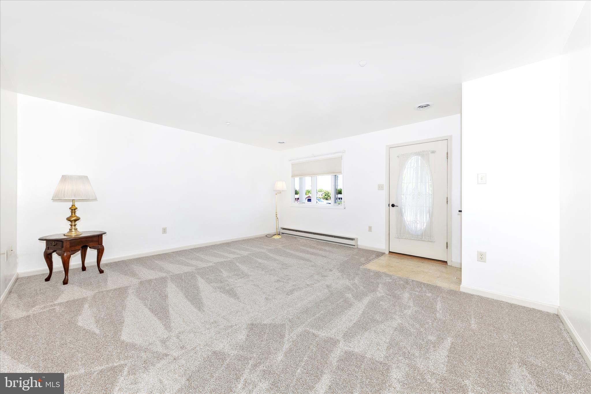 SOUTH POINTE - Residential