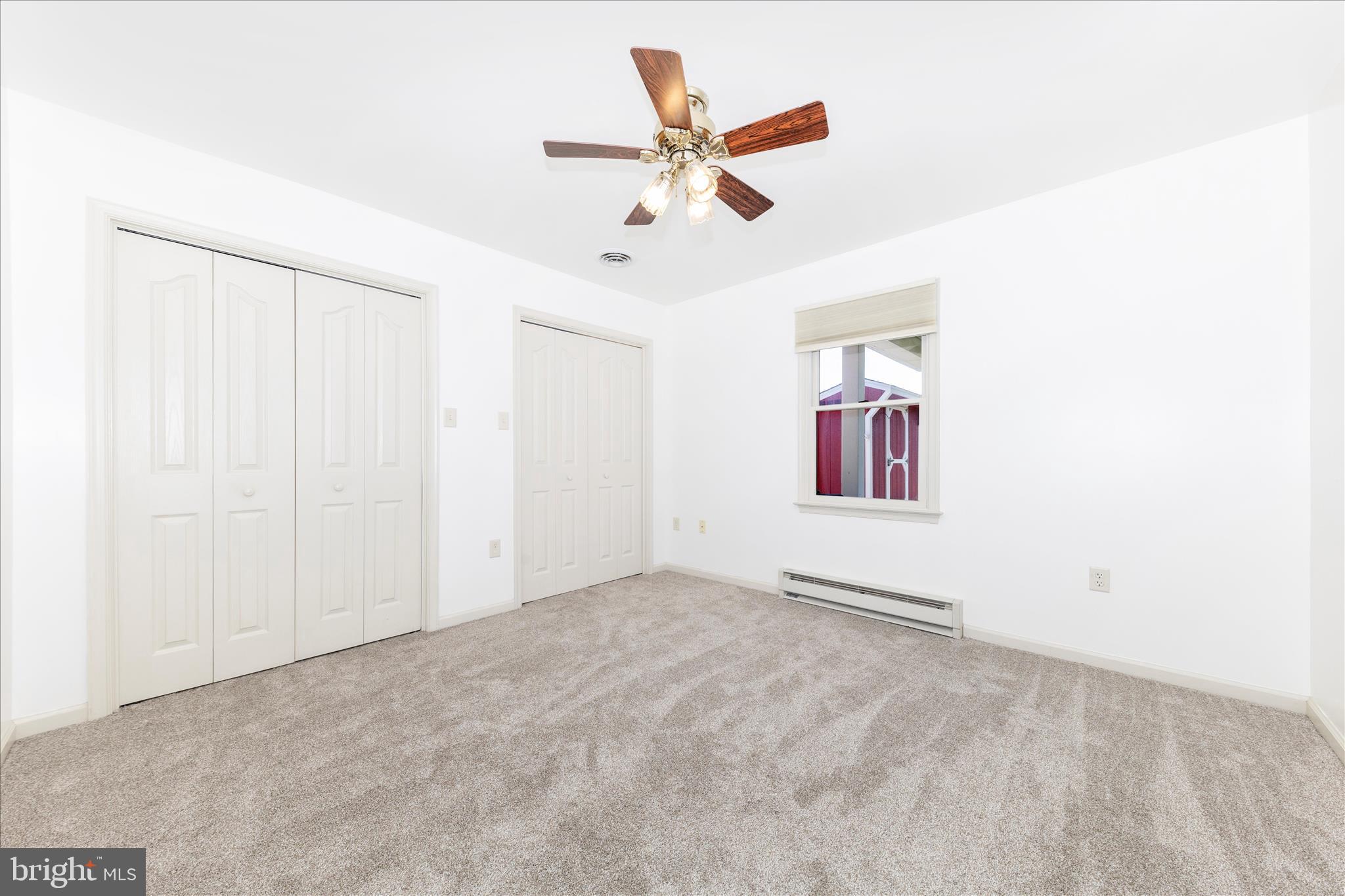 SOUTH POINTE - Residential