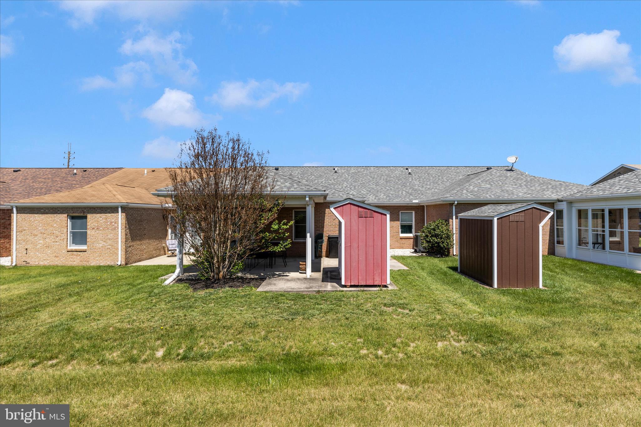 SOUTH POINTE - Residential