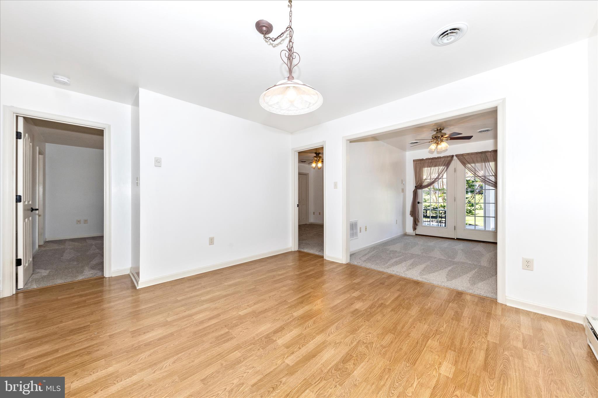 SOUTH POINTE - Residential