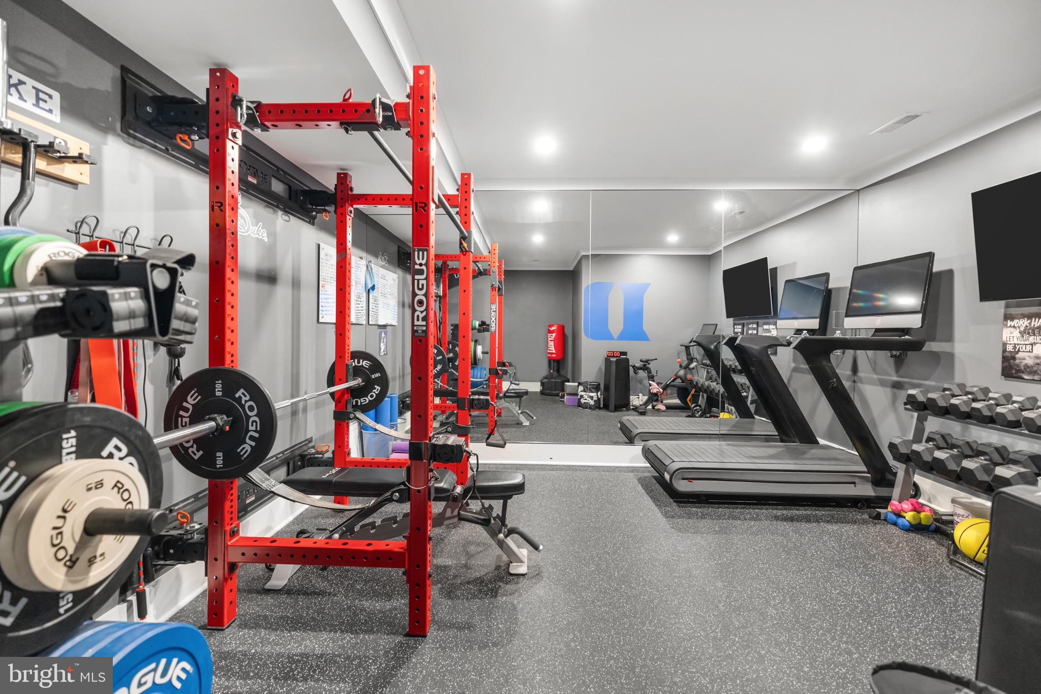 WESTBRIAR COUNTRY CLUB HILLS - Residential