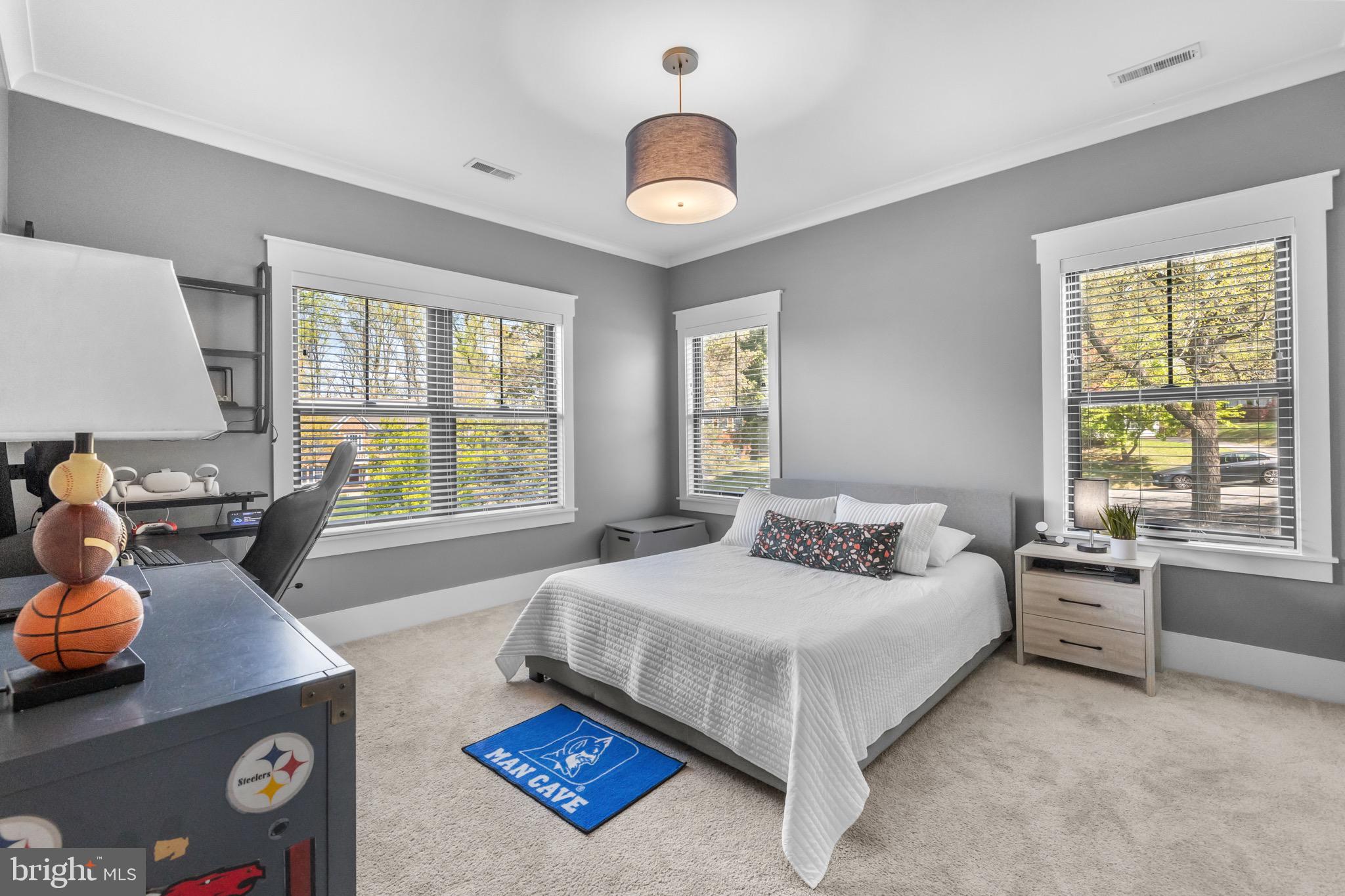 WESTBRIAR COUNTRY CLUB HILLS - Residential