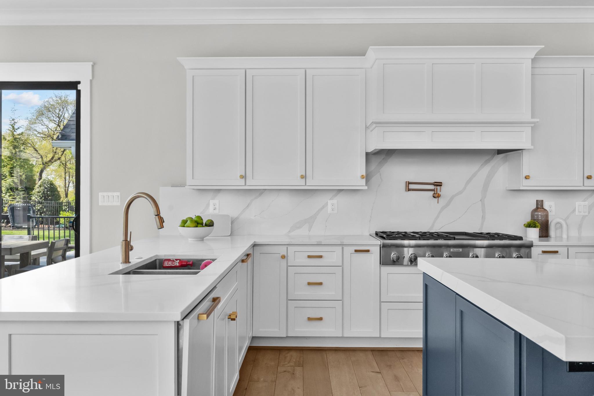 WESTBRIAR COUNTRY CLUB HILLS - Residential