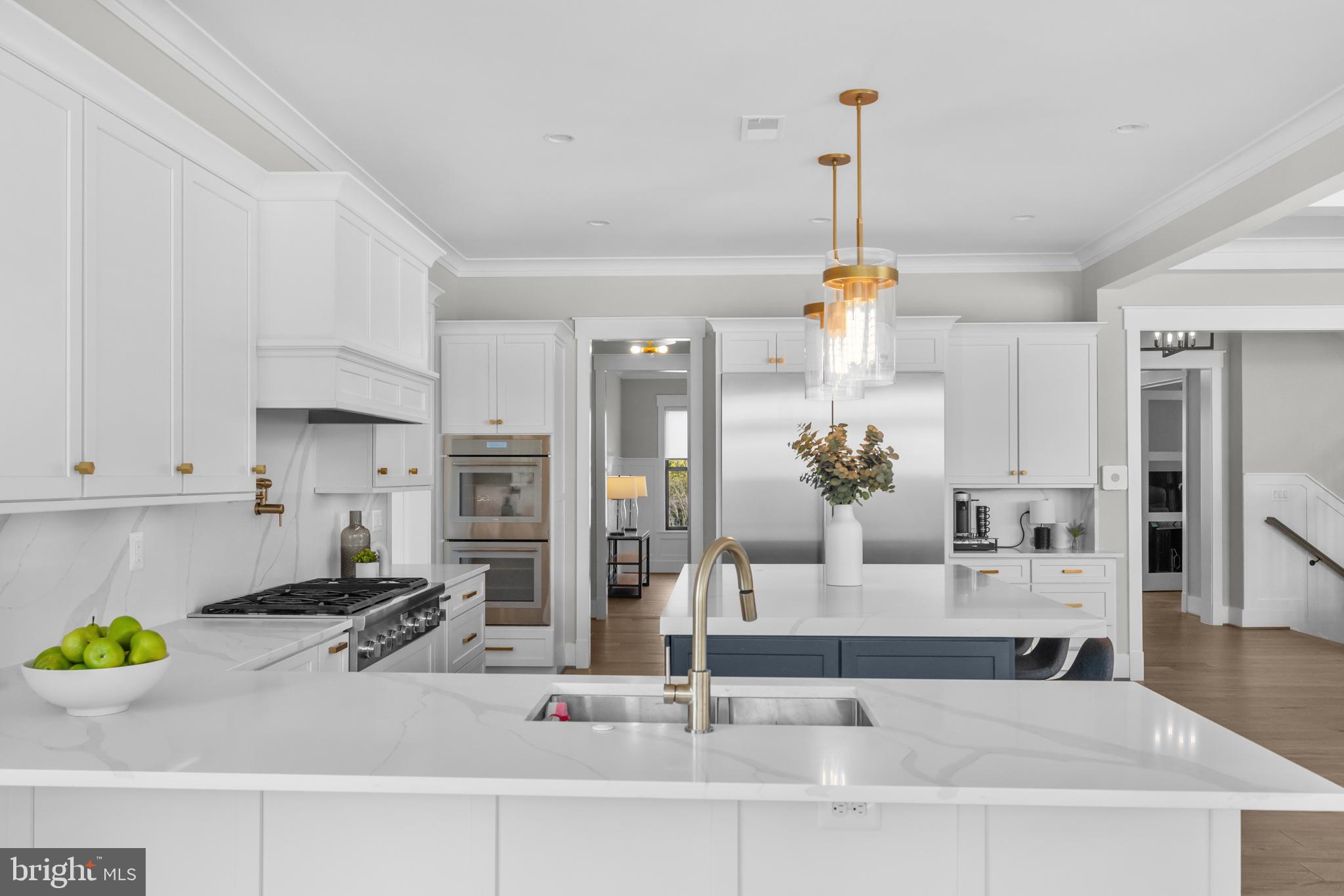 WESTBRIAR COUNTRY CLUB HILLS - Residential