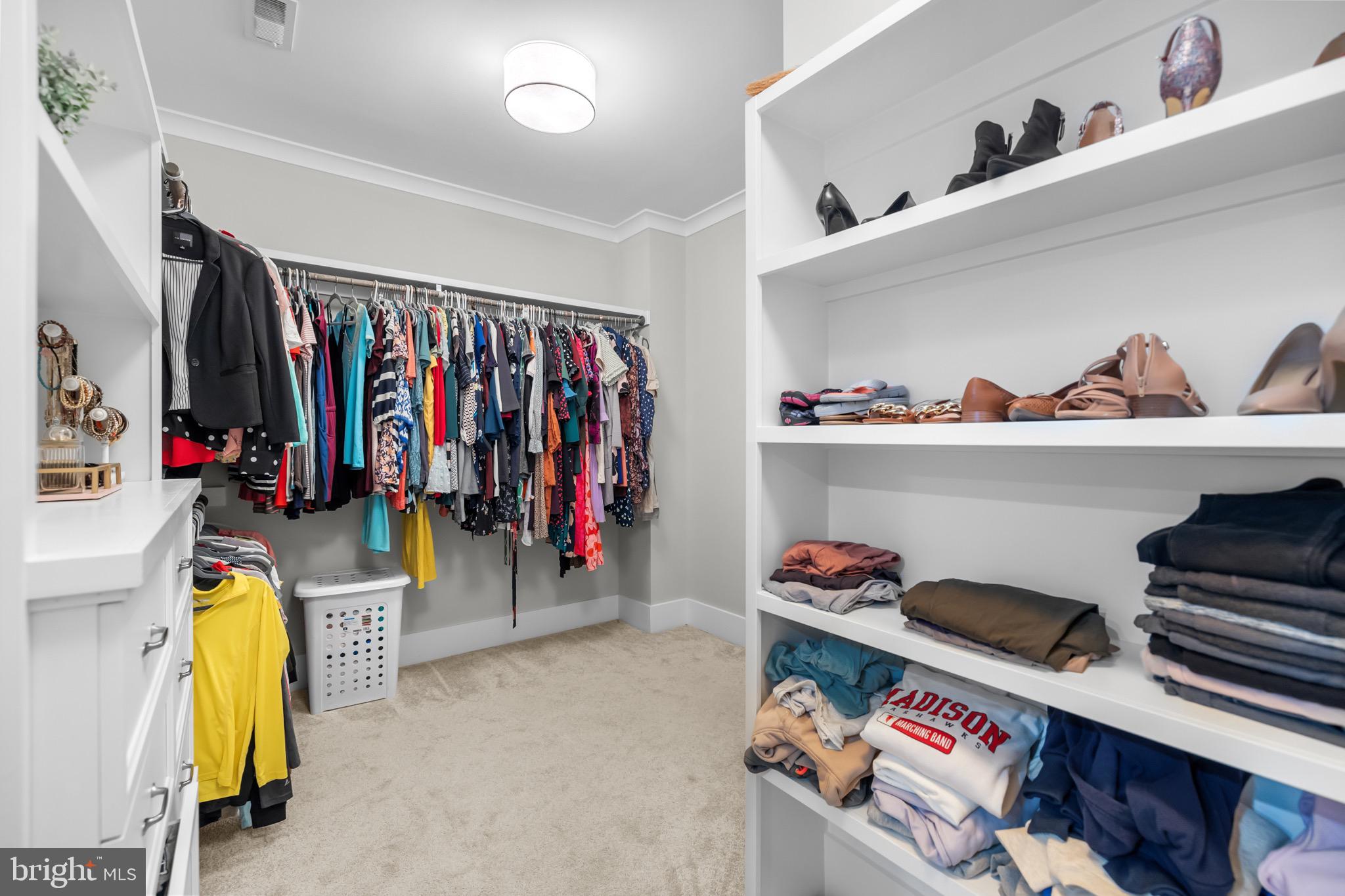 WESTBRIAR COUNTRY CLUB HILLS - Residential