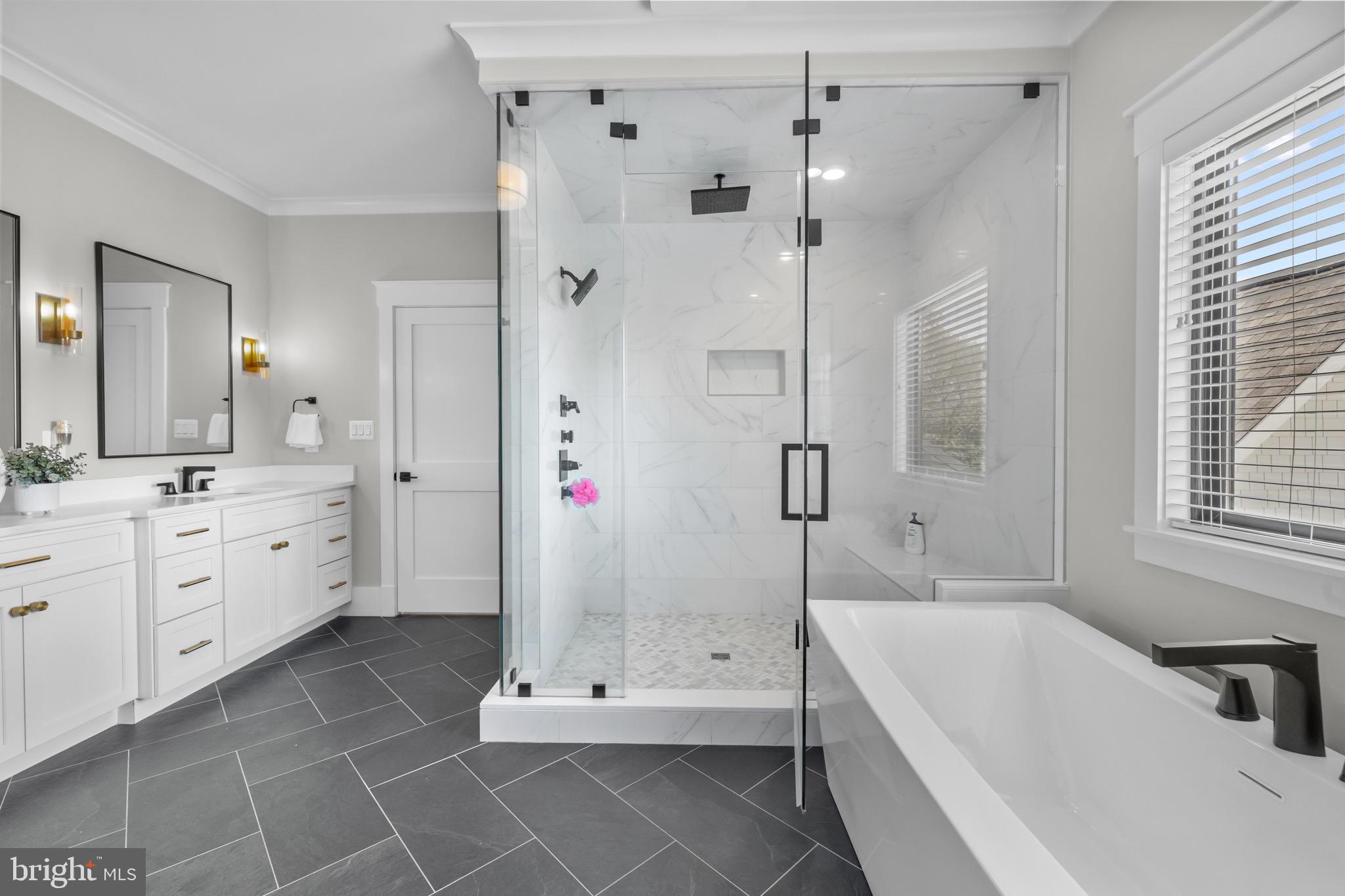 WESTBRIAR COUNTRY CLUB HILLS - Residential