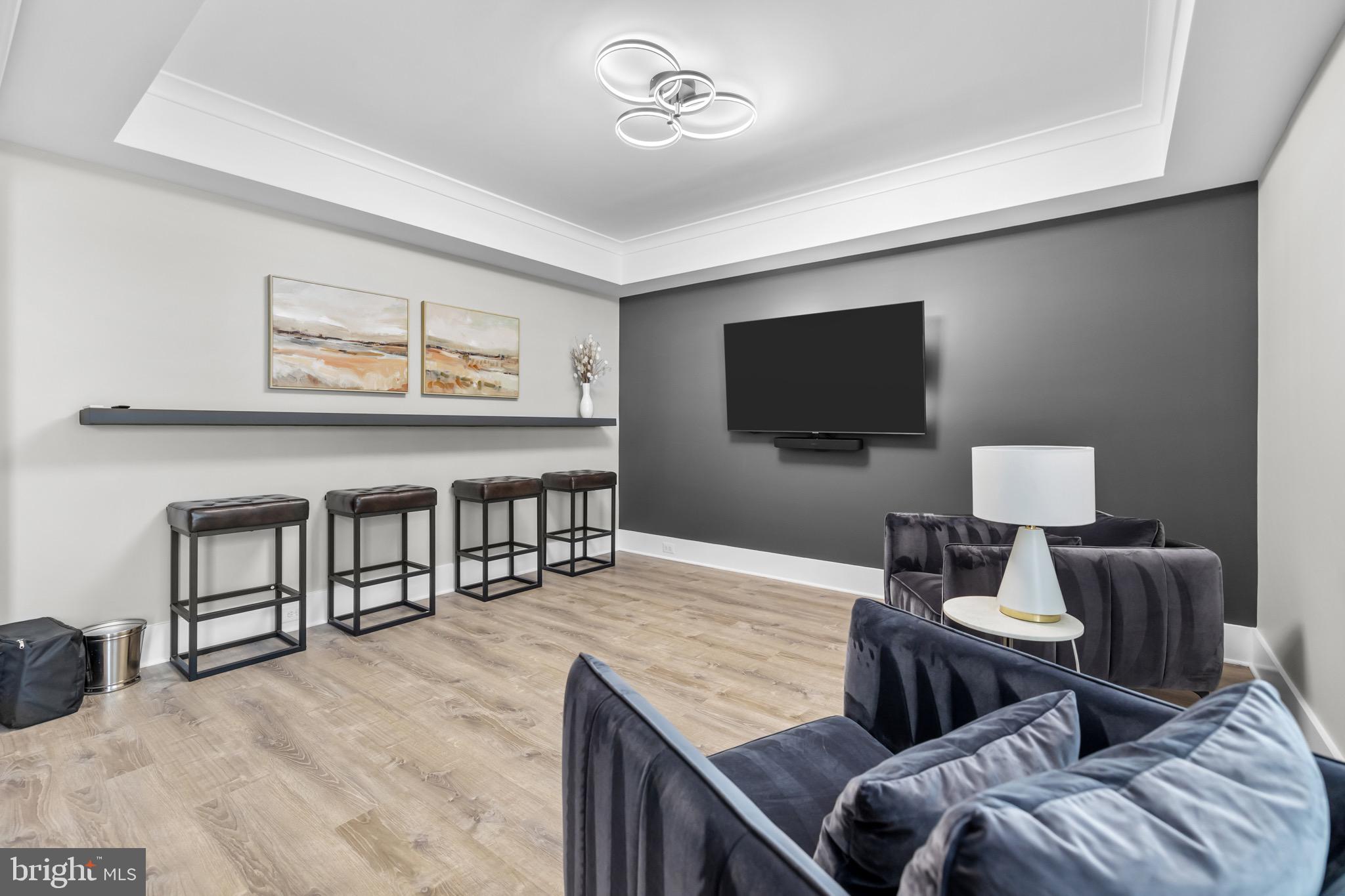 WESTBRIAR COUNTRY CLUB HILLS - Residential