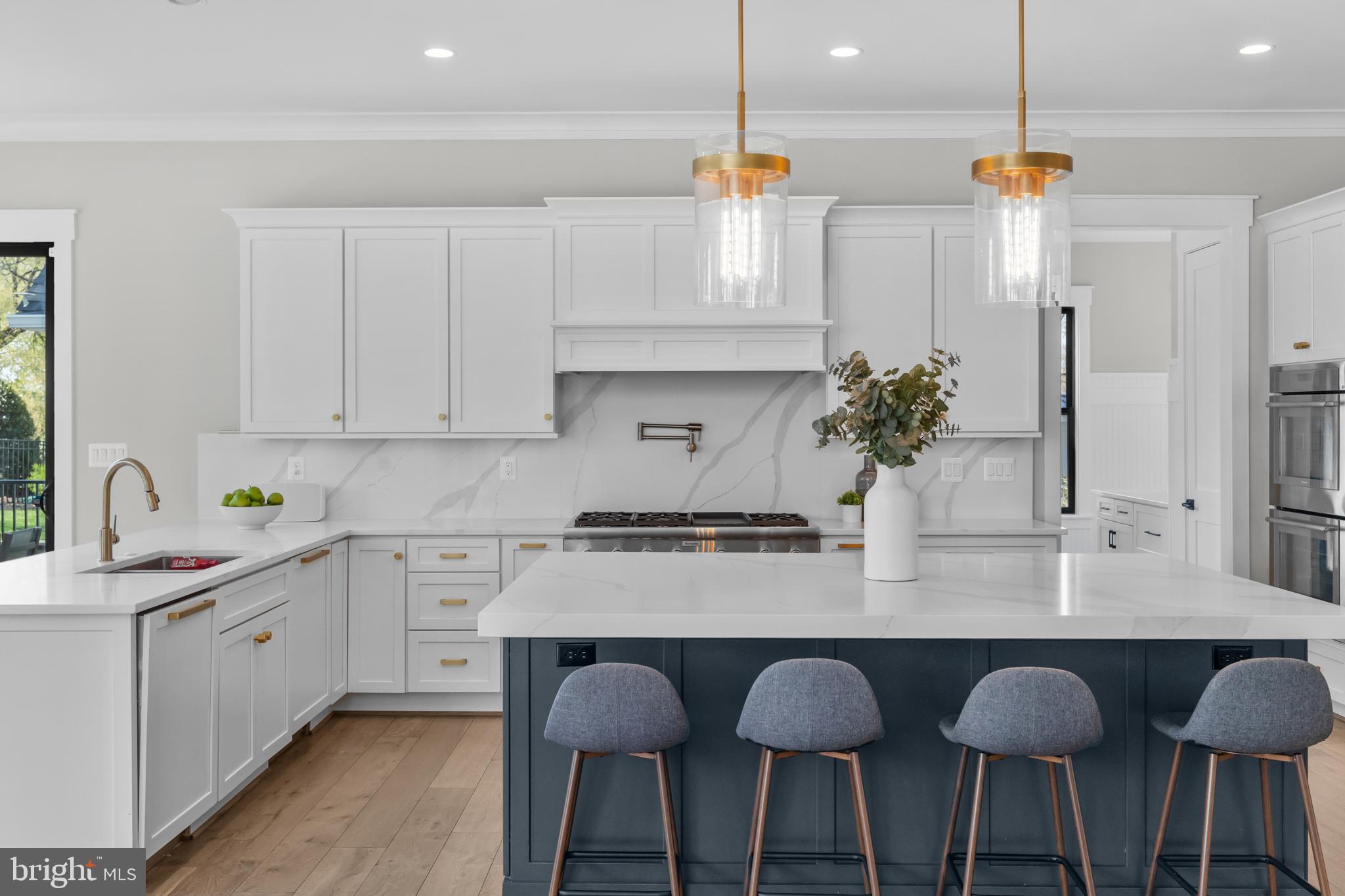 WESTBRIAR COUNTRY CLUB HILLS - Residential