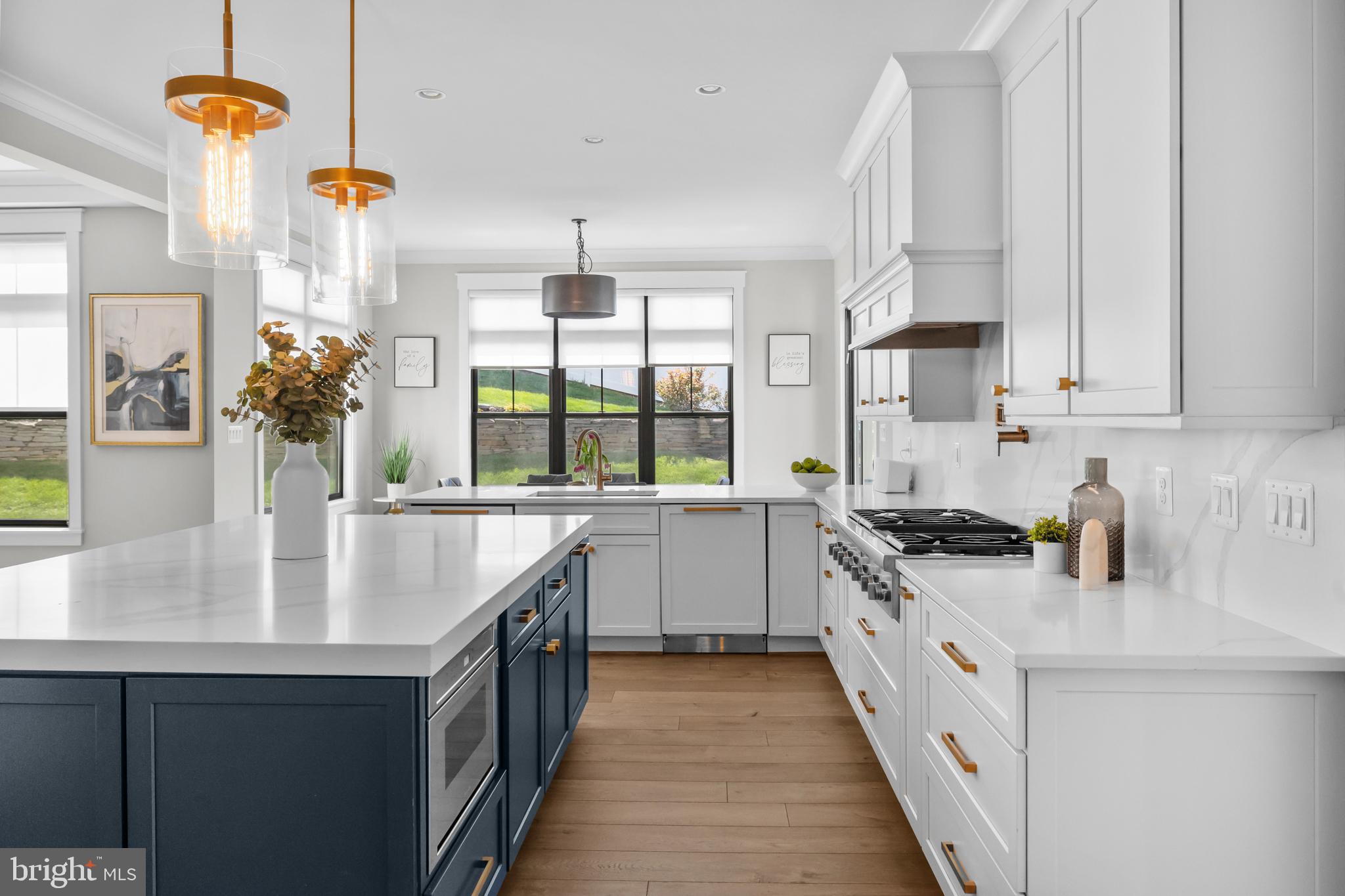 WESTBRIAR COUNTRY CLUB HILLS - Residential