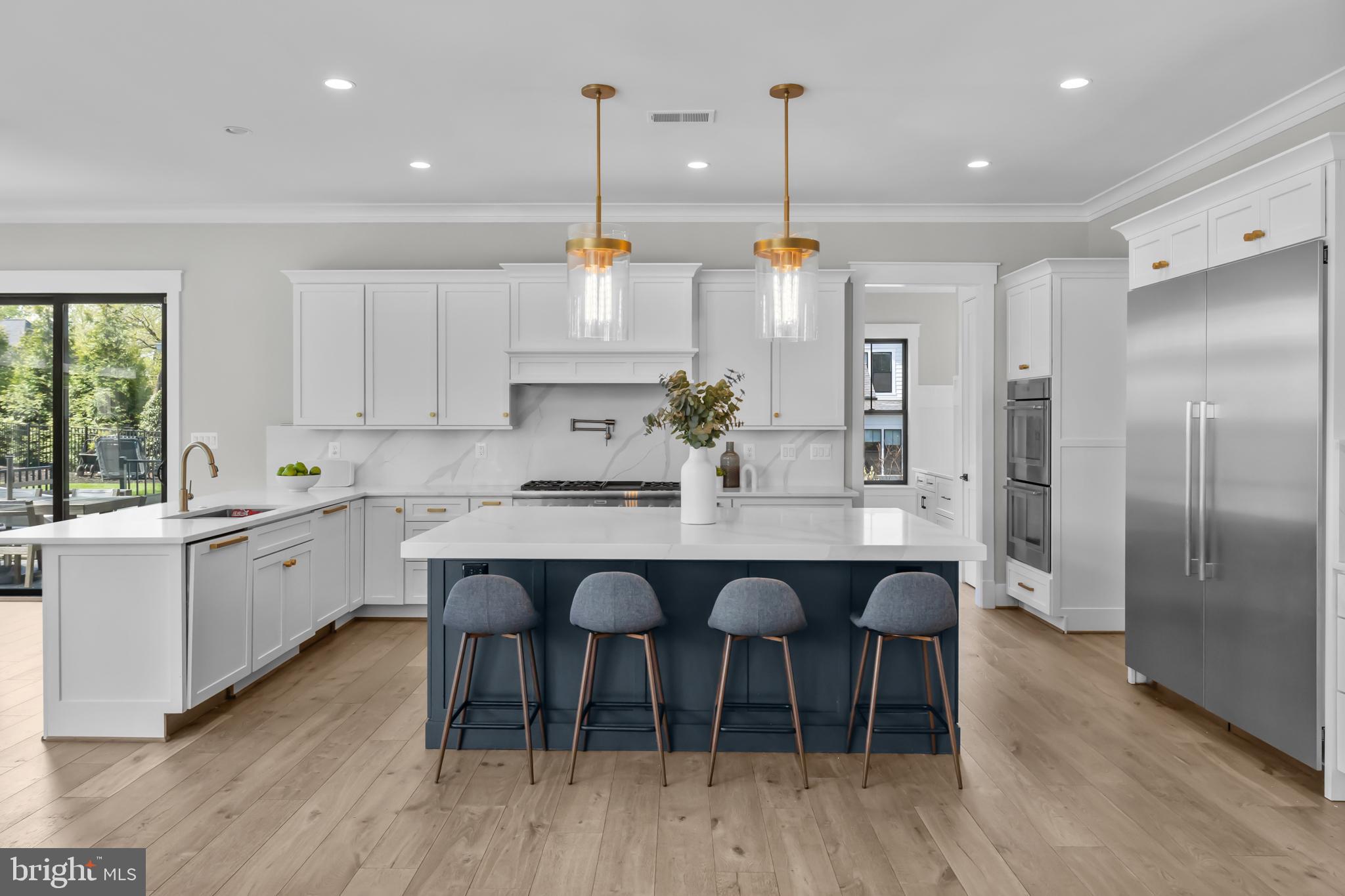 WESTBRIAR COUNTRY CLUB HILLS - Residential