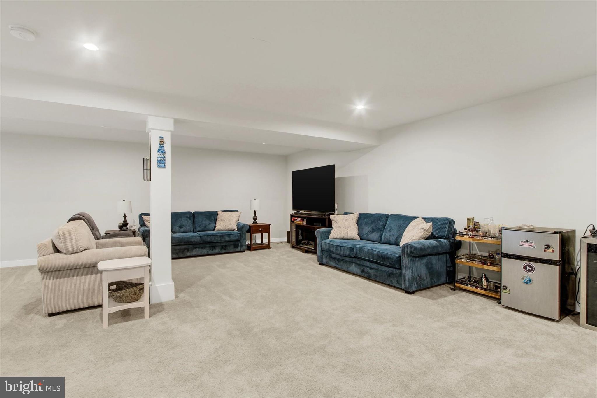 HIGH POINTE AT ROJEN FARMS - Residential