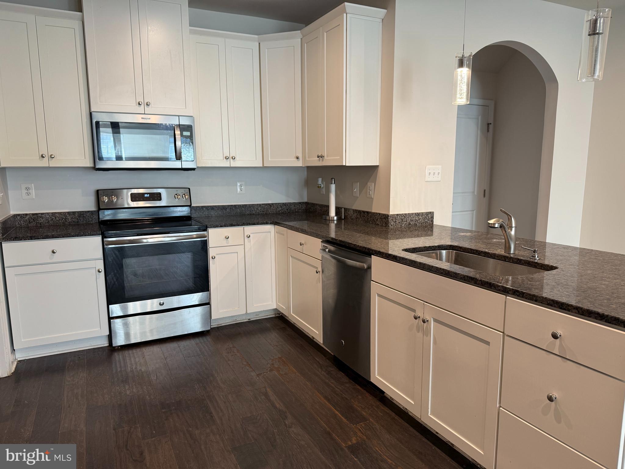 BALLENGER RUN - Residential Lease