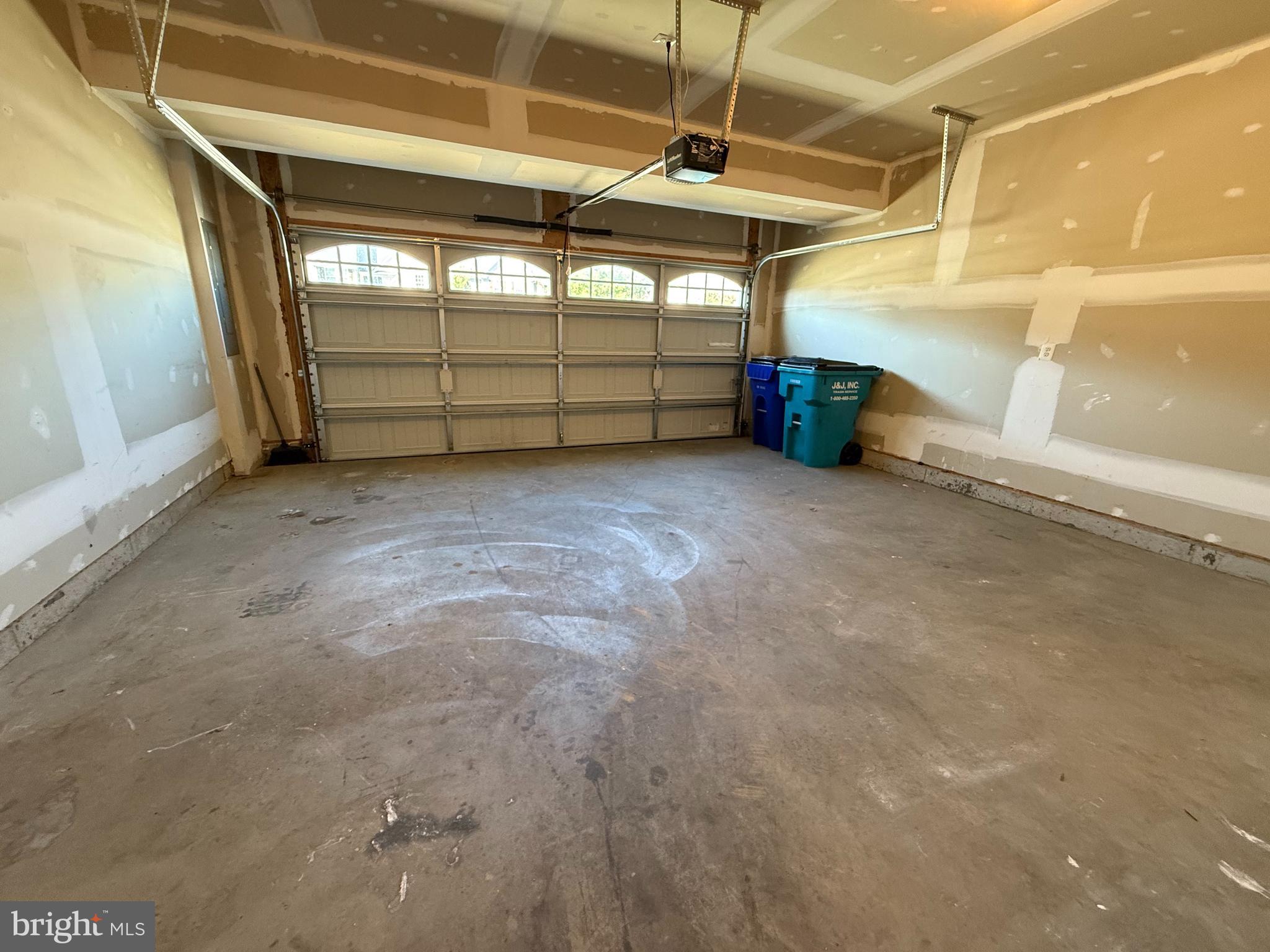 BALLENGER RUN - Residential Lease