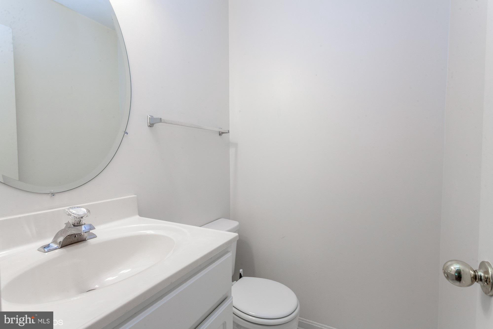 GOLDSBOROUGH MANOR - Residential