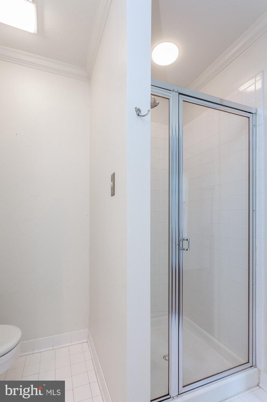 GOLDSBOROUGH MANOR - Residential