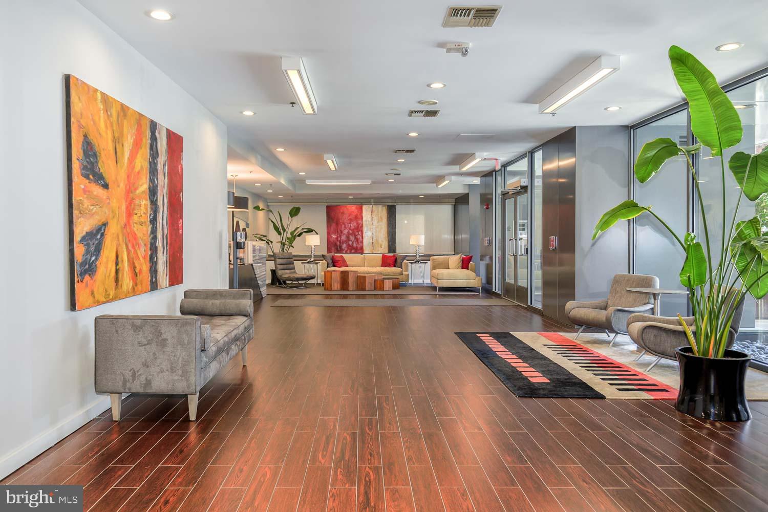 3883 CONNECTICUT AVENUE NW T3