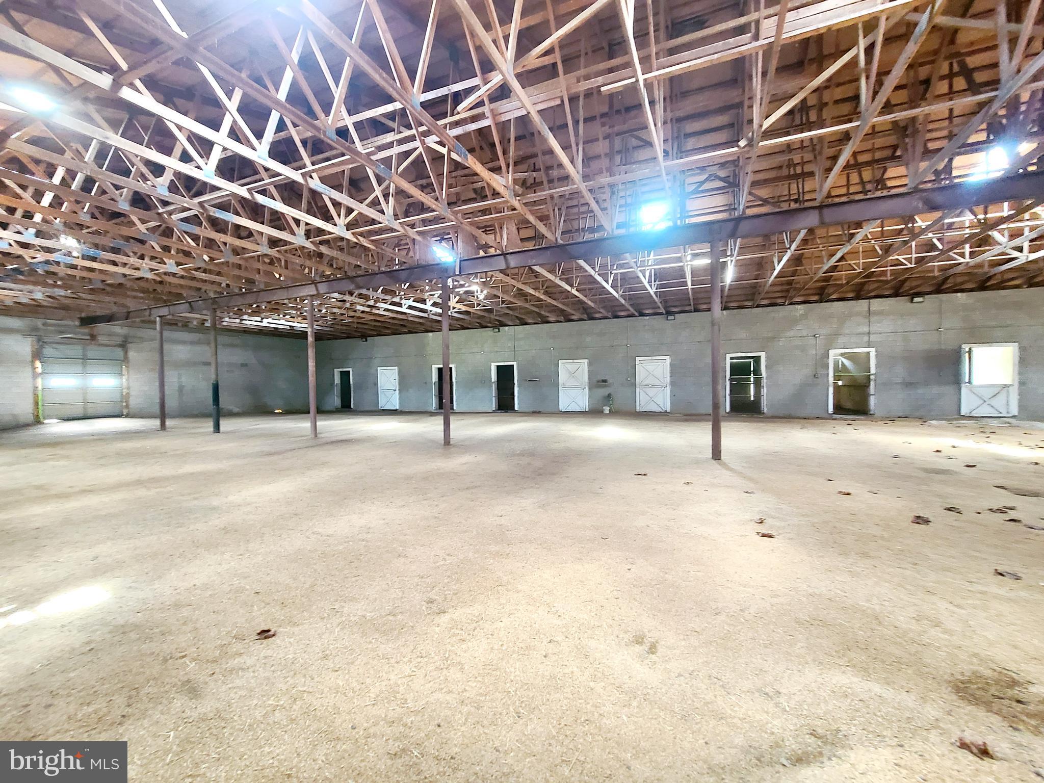 HUNT VALLEY - Residential Lease