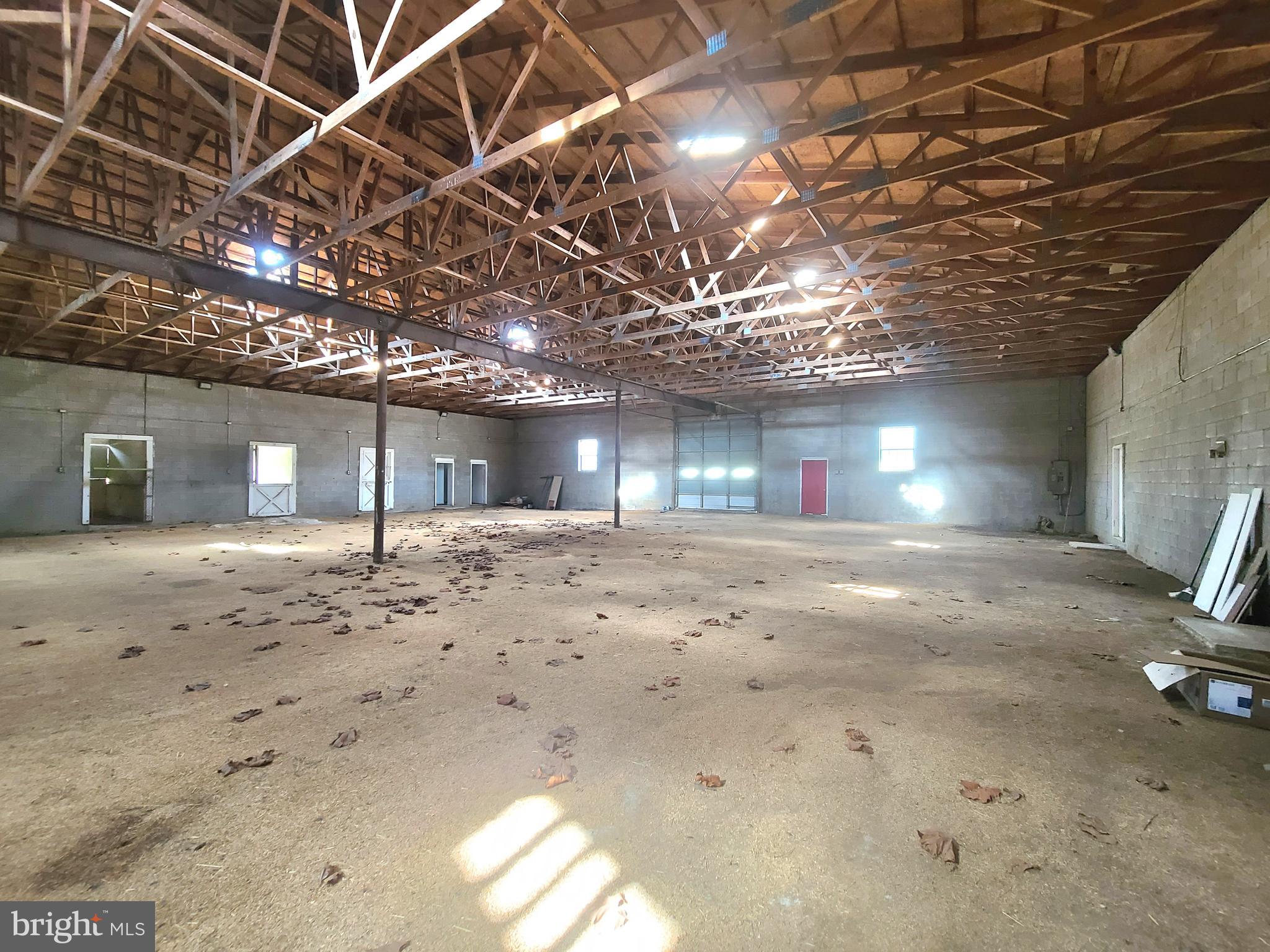 HUNT VALLEY - Residential Lease