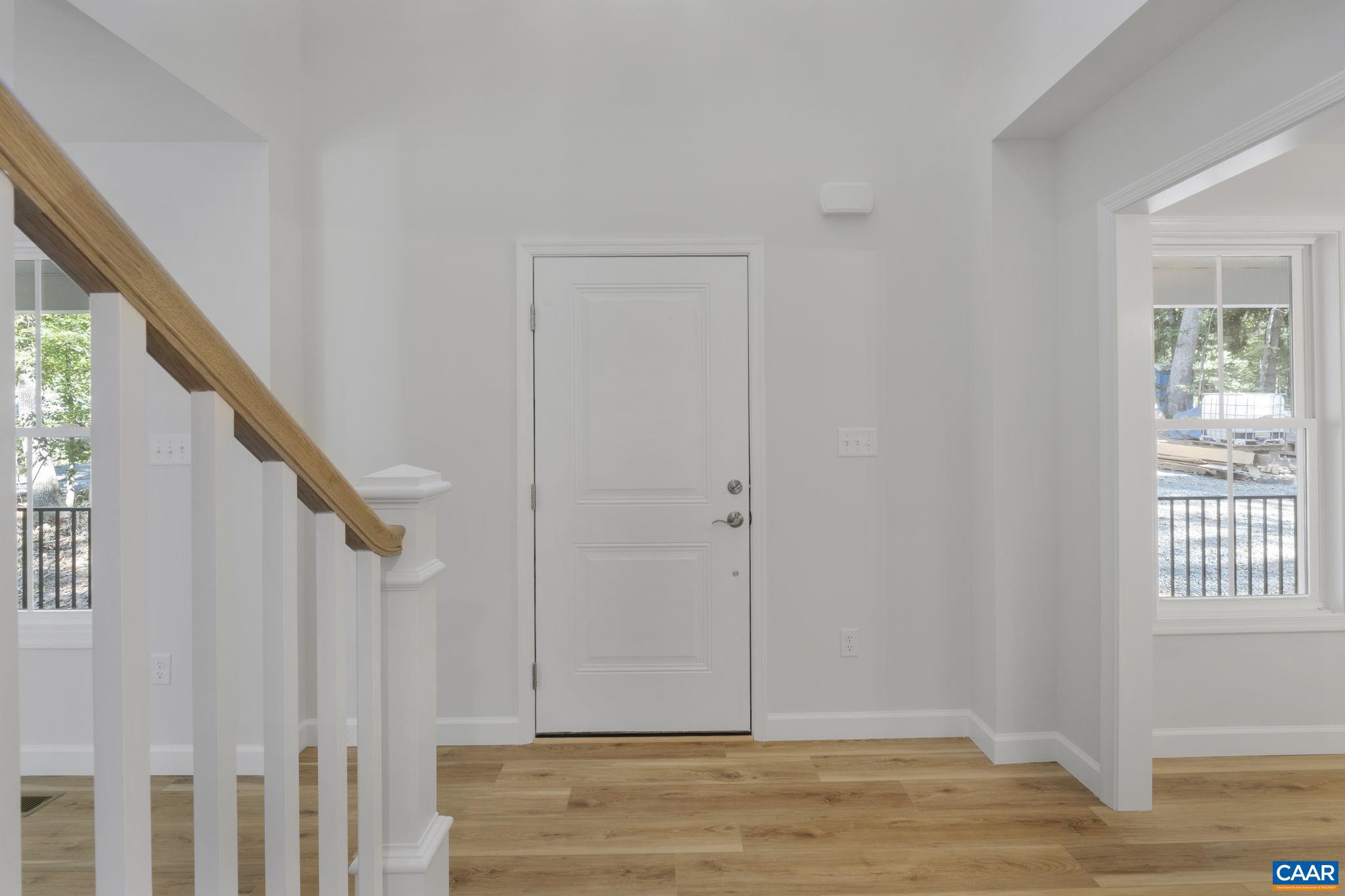 LAKE MONTICELLO - Residential