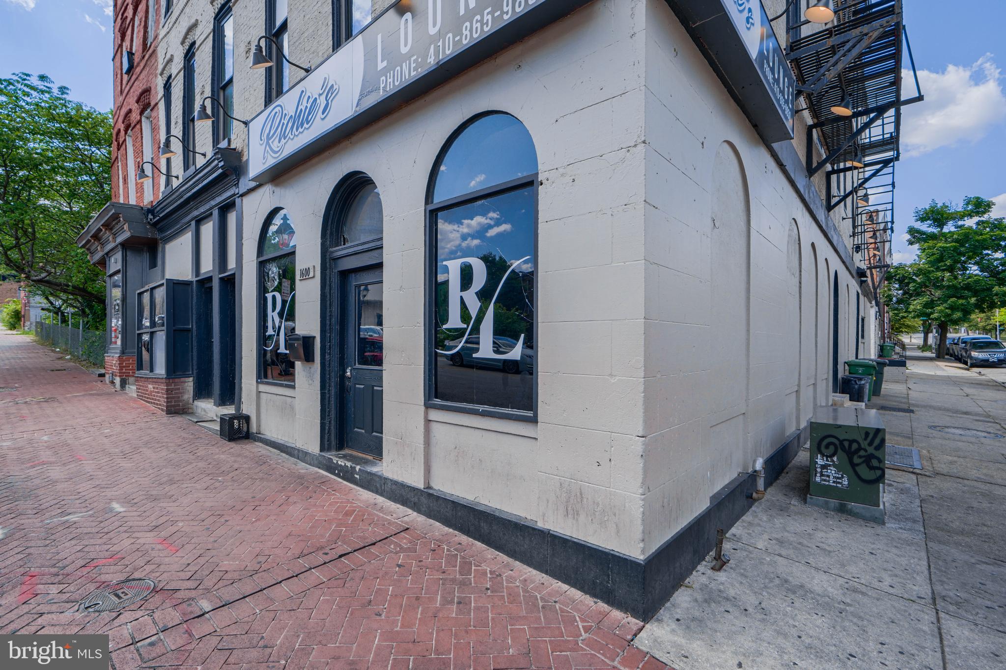 1600 W BALTIMORE STREET