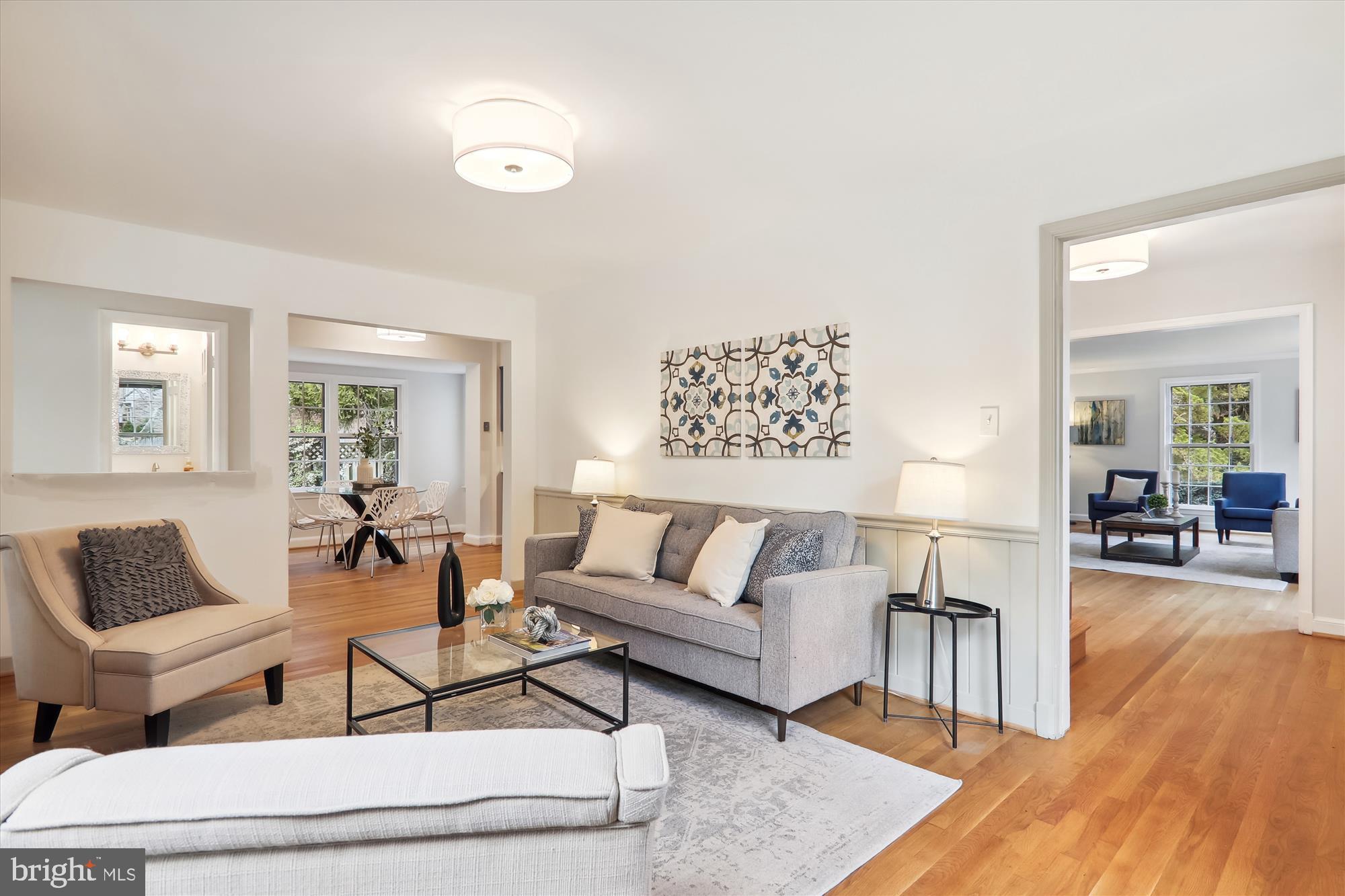 MONTROSE WOODS - Residential