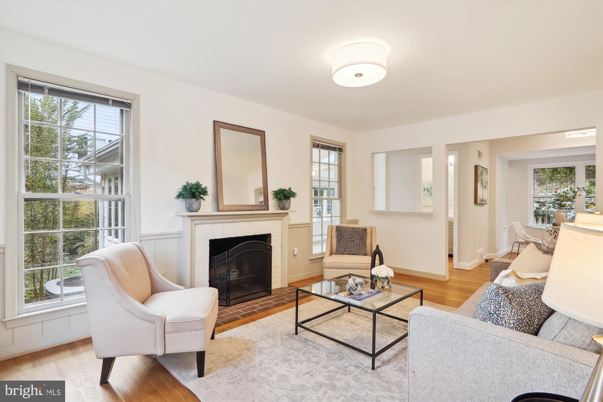 MONTROSE WOODS - Residential