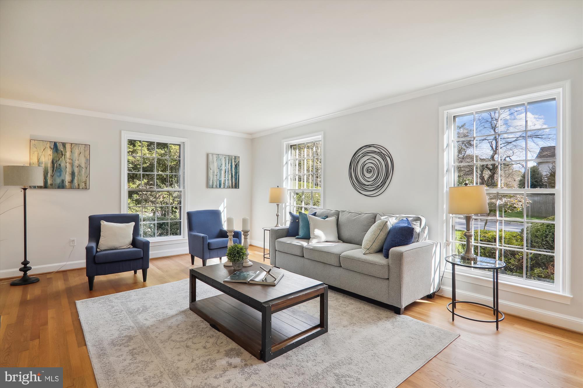 MONTROSE WOODS - Residential