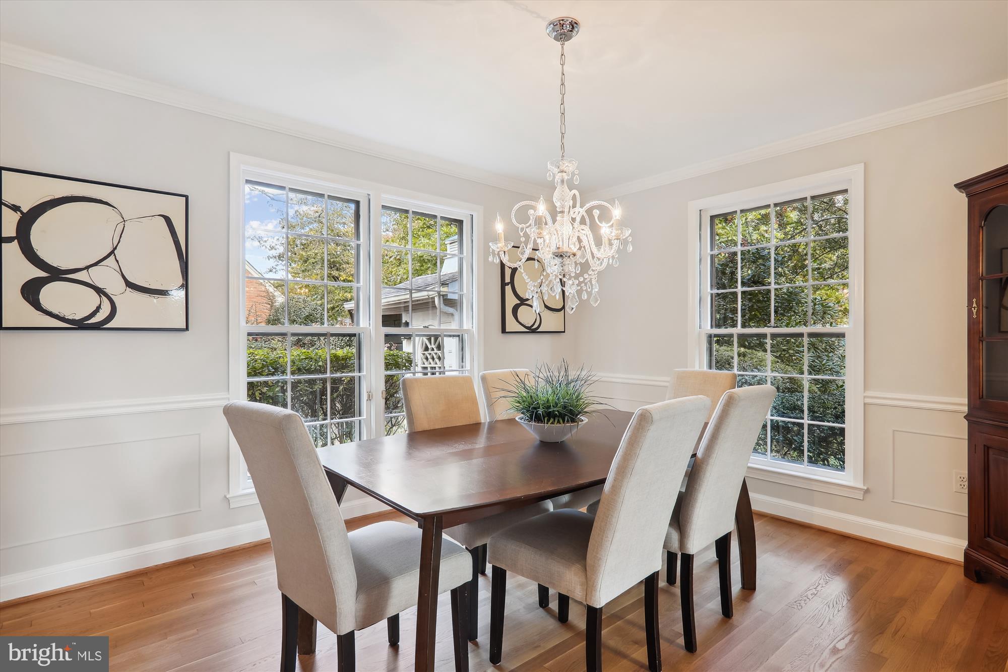 MONTROSE WOODS - Residential