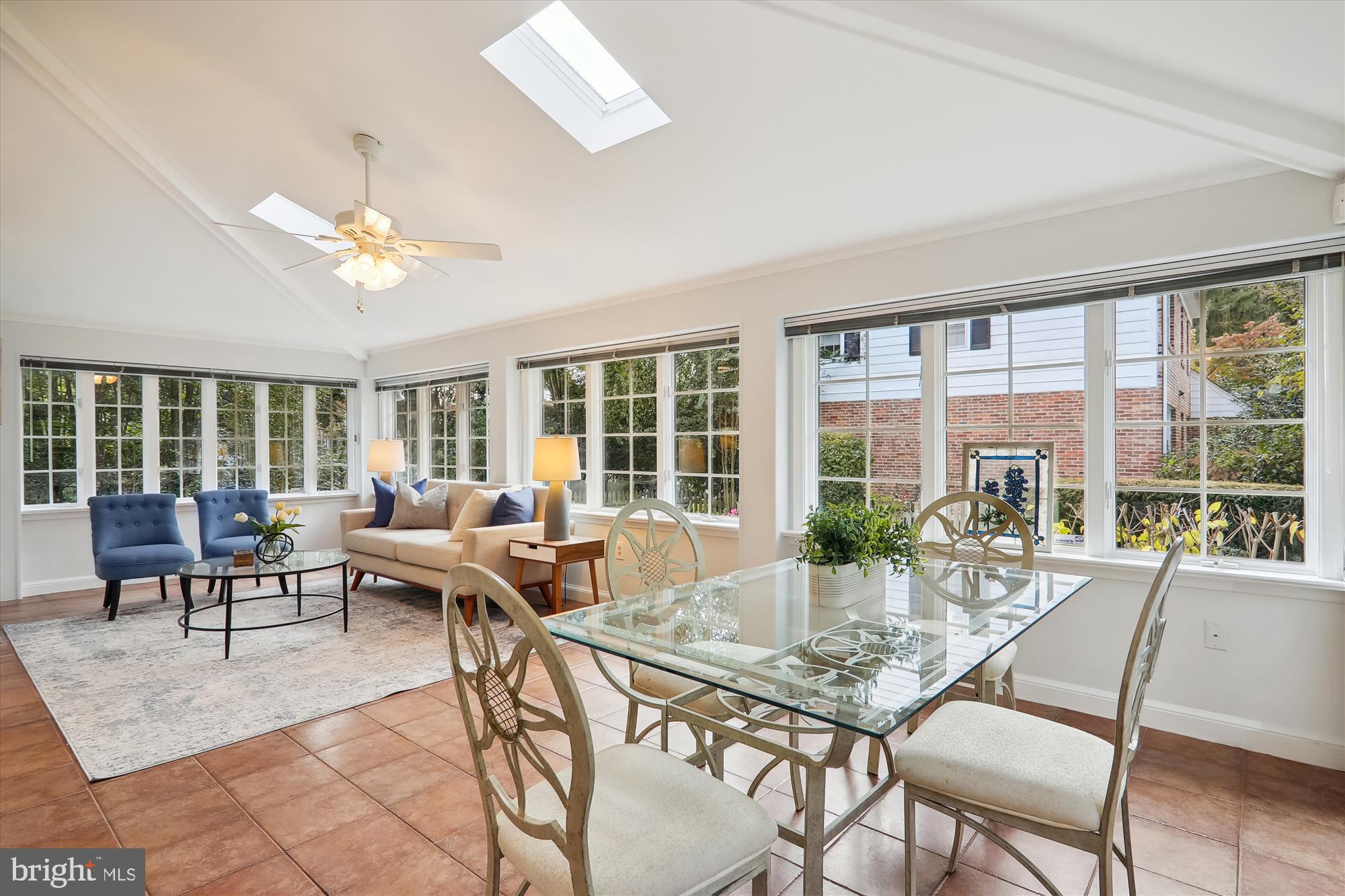 MONTROSE WOODS - Residential