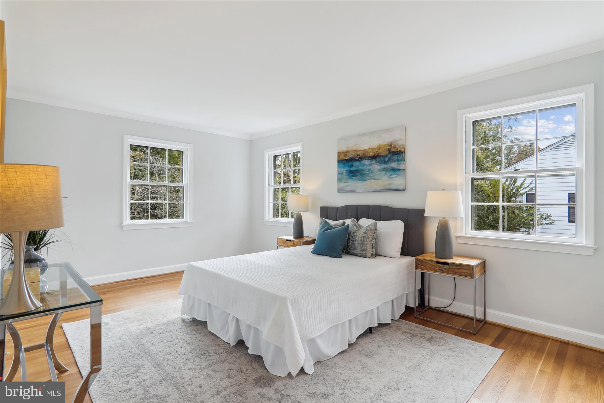 MONTROSE WOODS - Residential