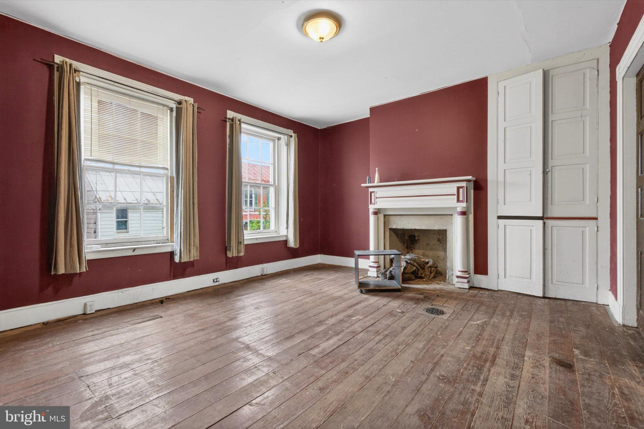 NEWVILLE BOROUGH - Residential