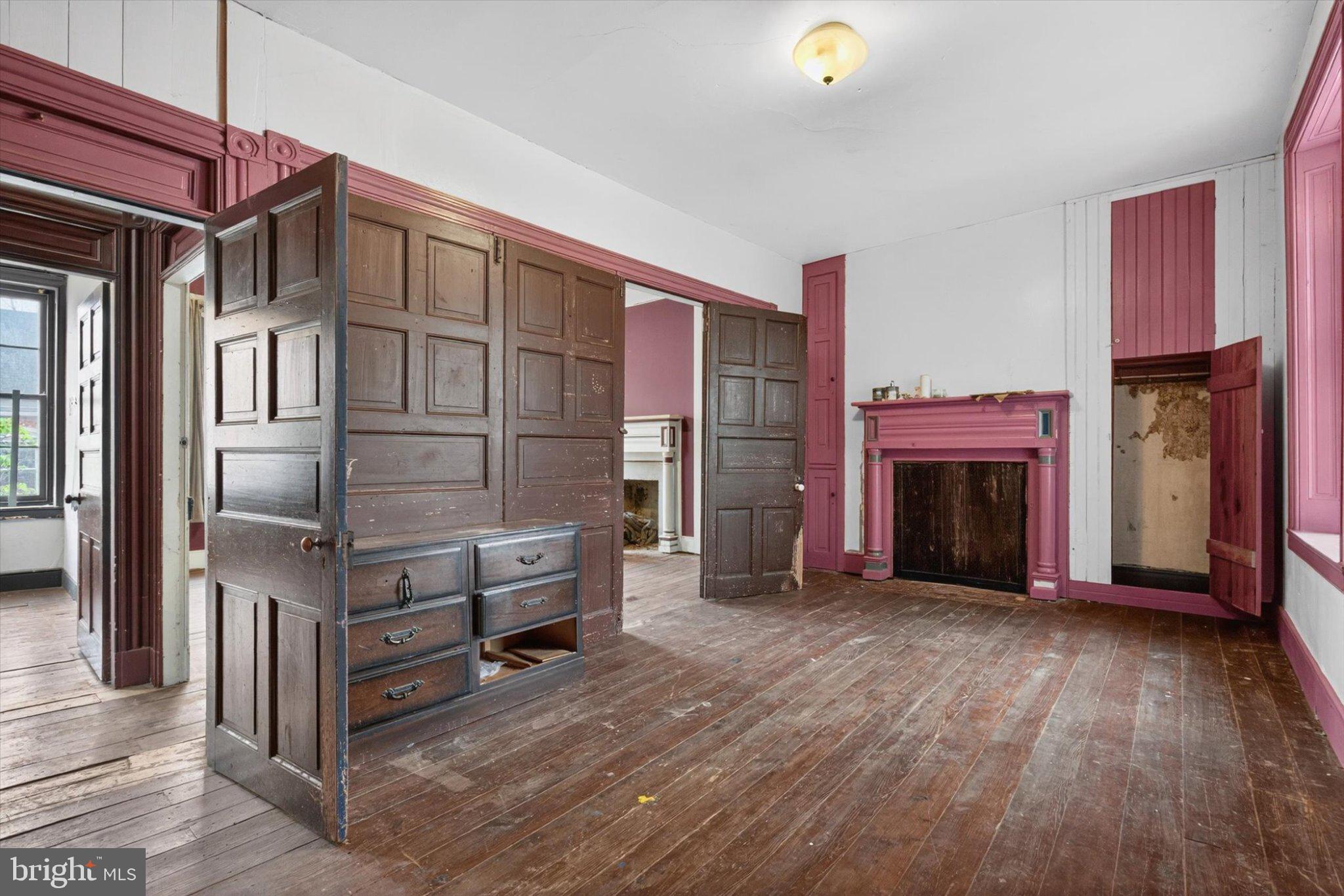 NEWVILLE BOROUGH - Residential