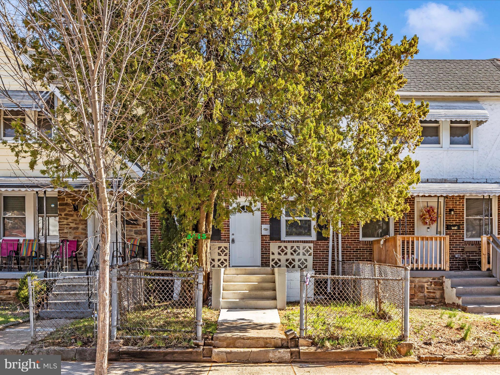 PARK HEIGHTS - Residential Lease